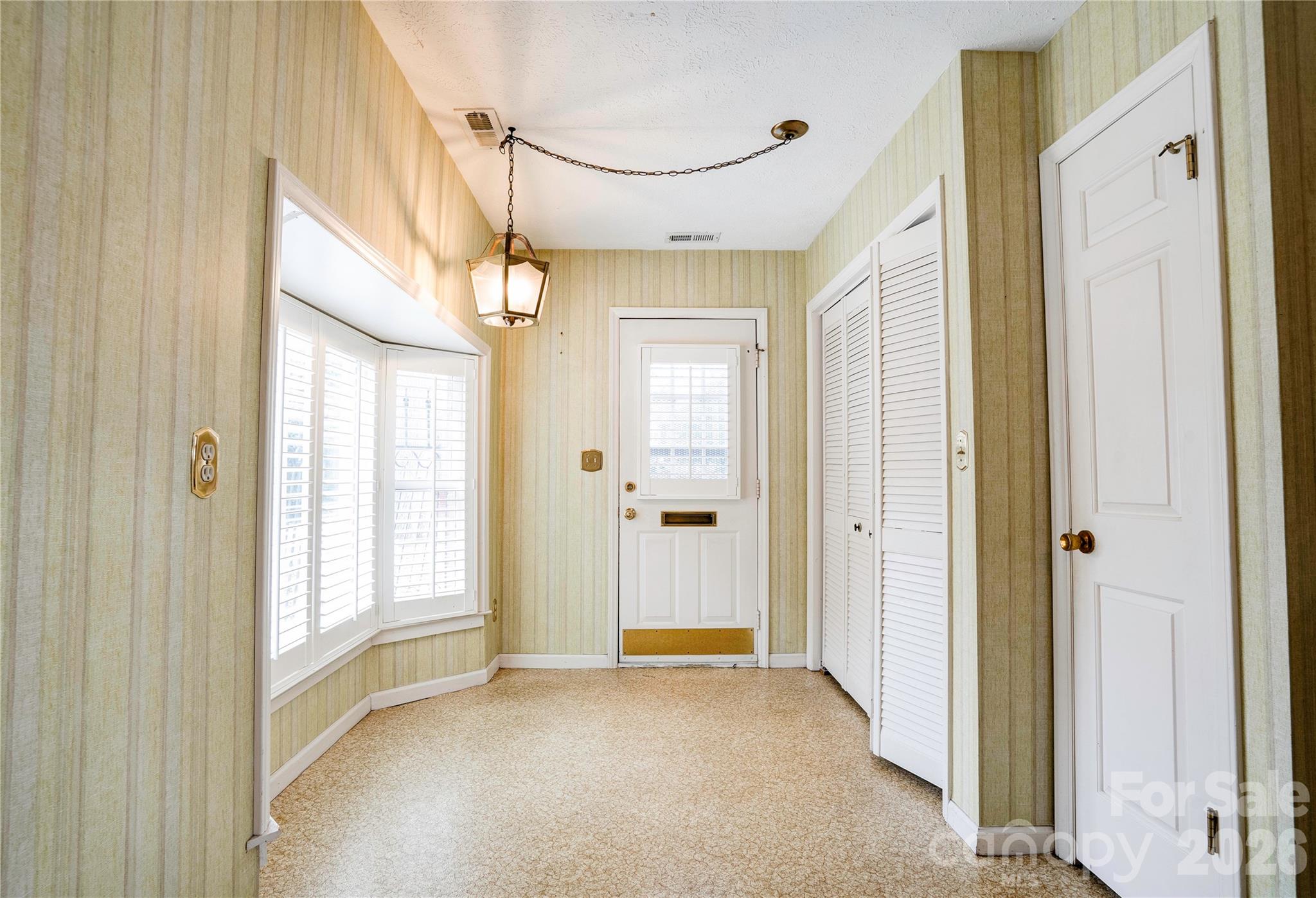 Townhouse at 97-1 Edgemont Avenue, Shelby, photo 11 of 20