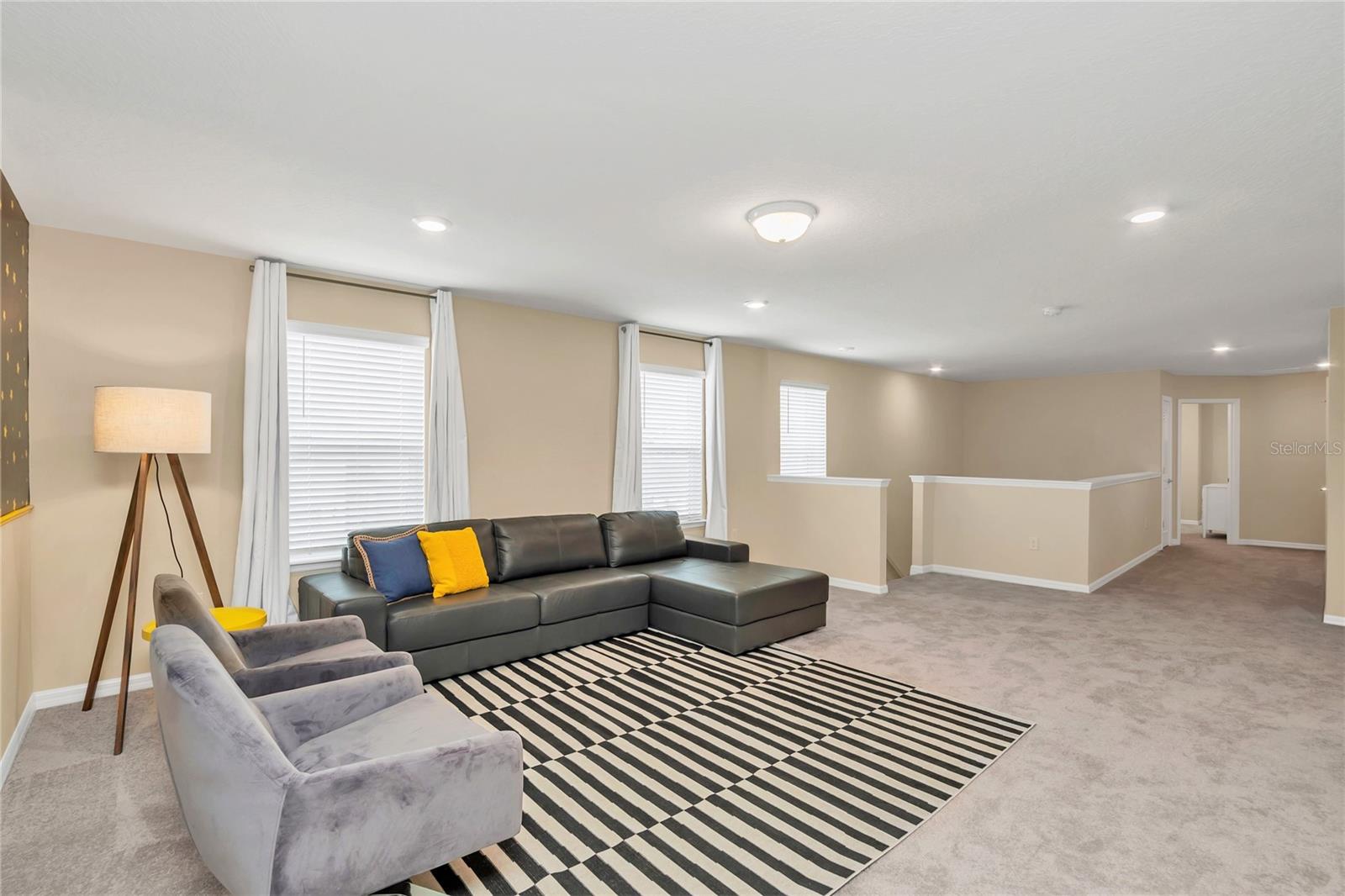 SECOND FLOOR LOFT - 1806 SUMMER DR, DAVENPORT