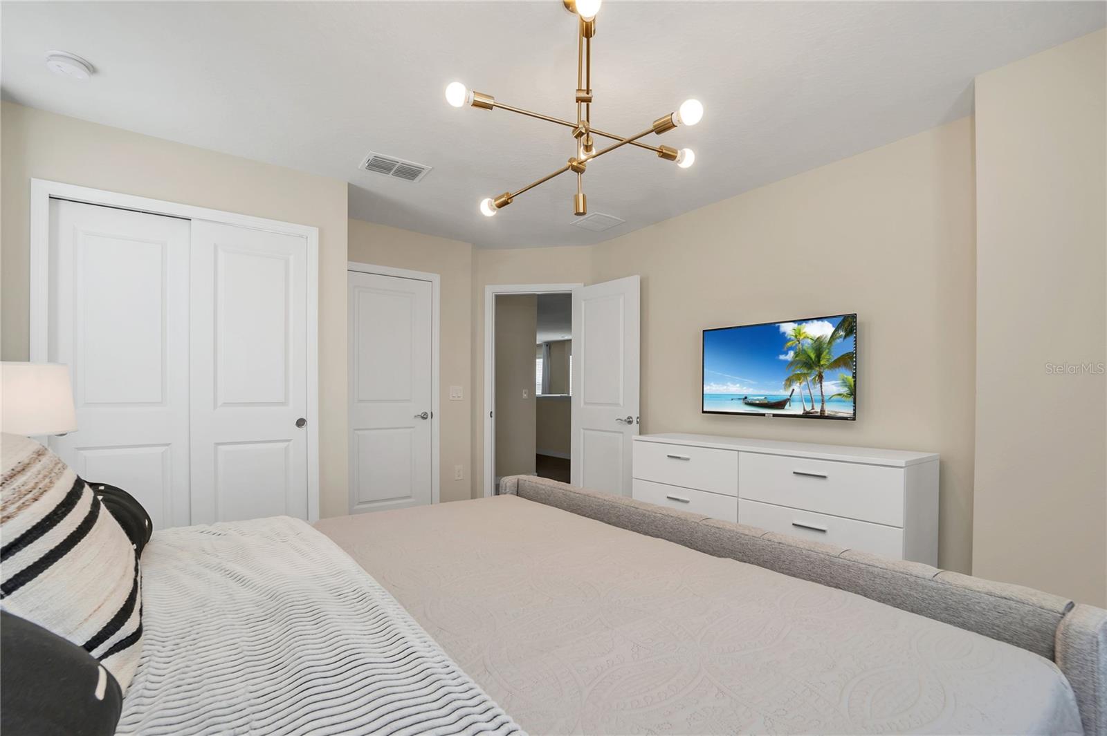 Single Family Residence at 1806 SUMMER DR, DAVENPORT, photo 53 of 96