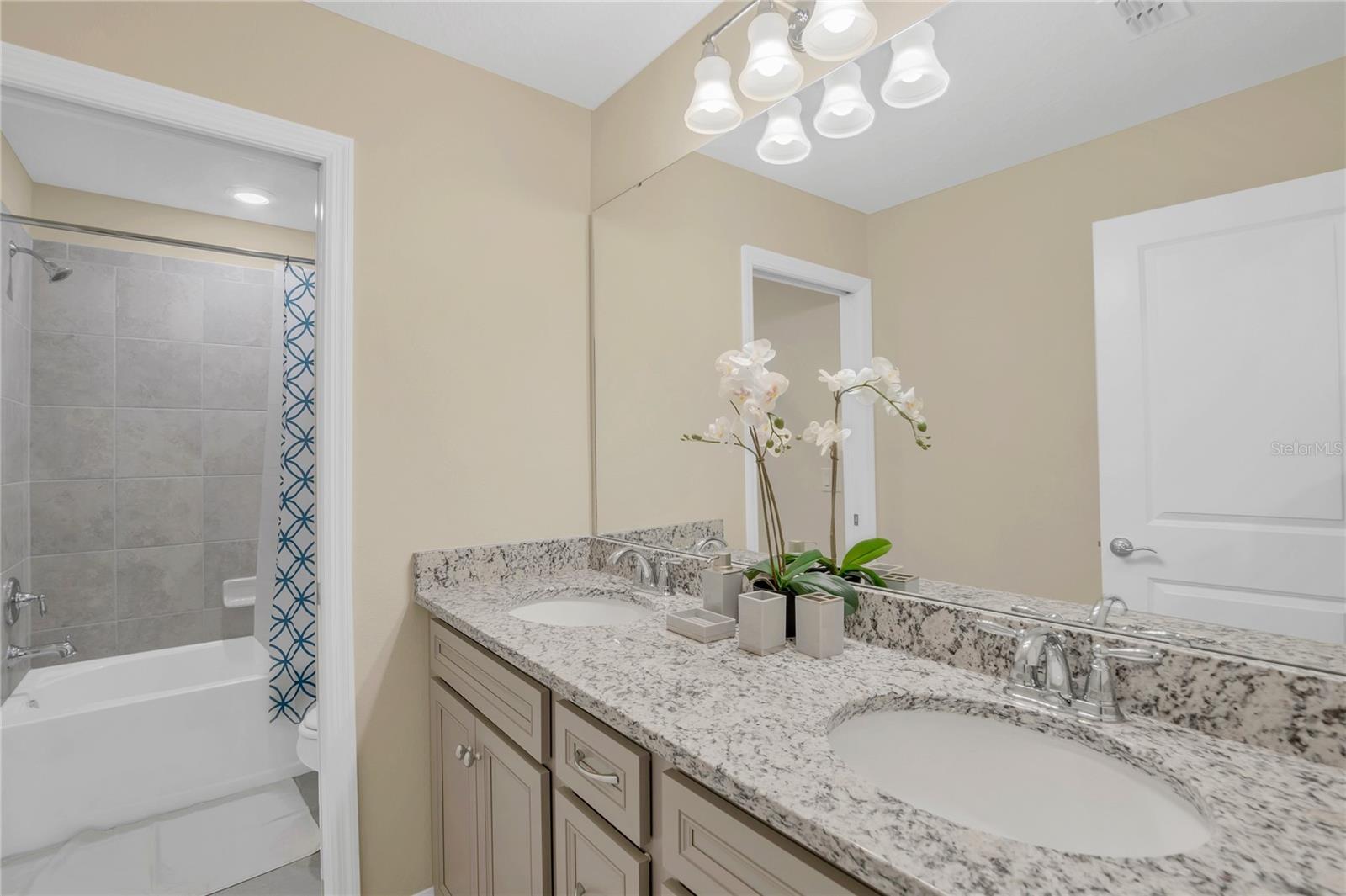 Single Family Residence at 1806 SUMMER DR, DAVENPORT, photo 60 of 96
