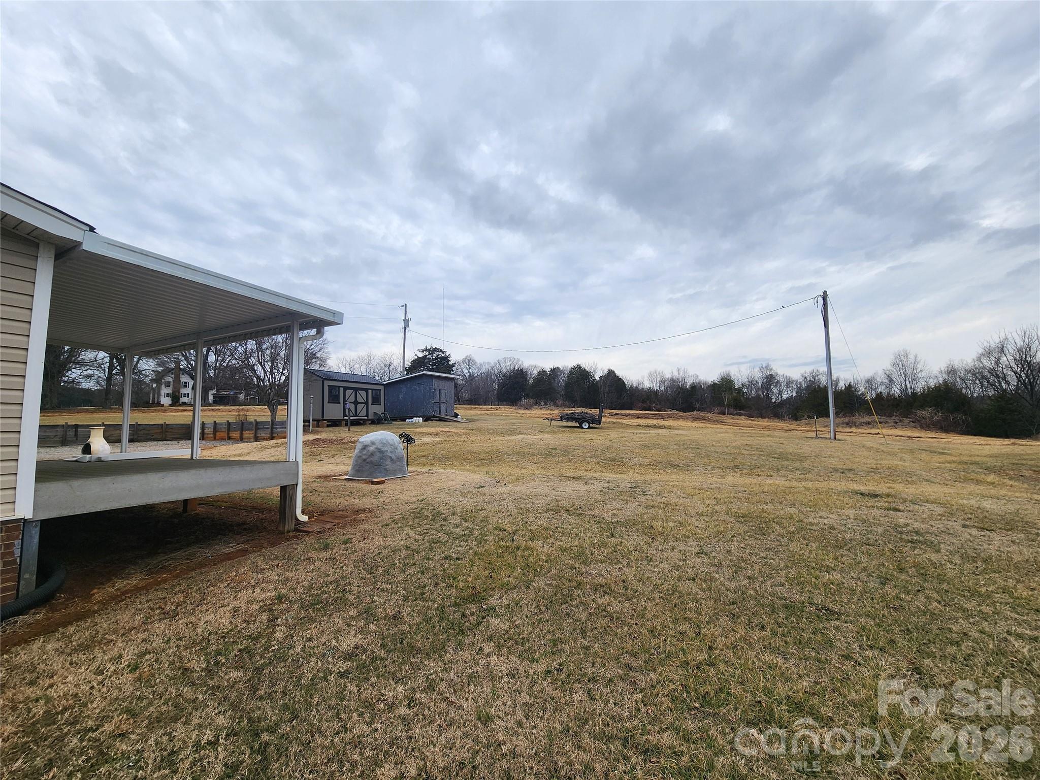 Single Family Residence at 303 Johnson Dairy Road, Mooresville, photo 9 of 36
