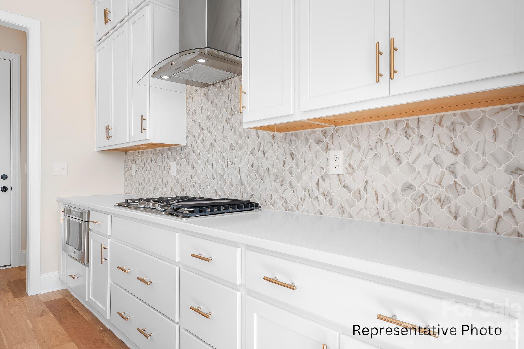 Single Family Residence at 4172 Millstream Road, Denver, photo 9 of 32