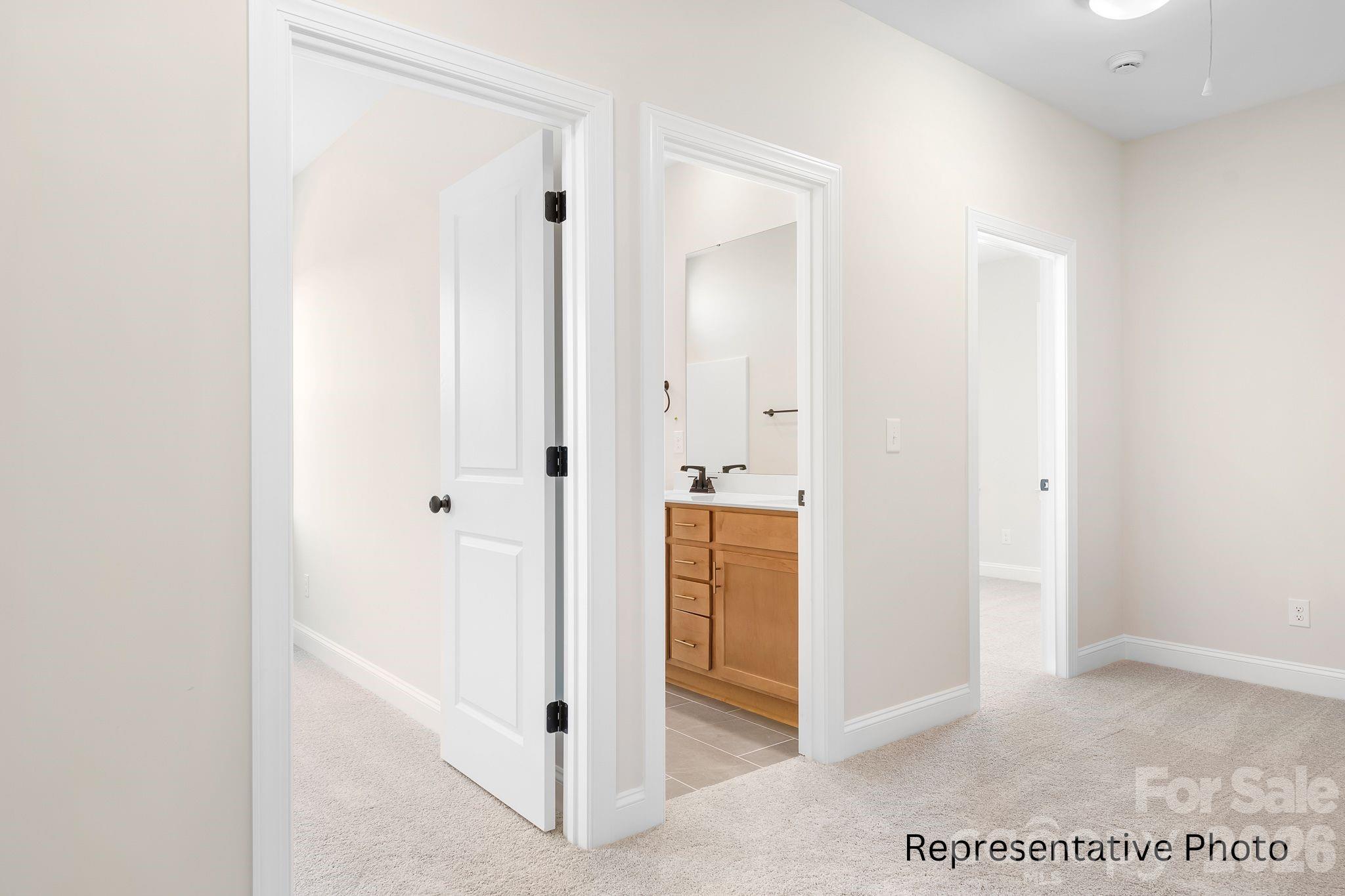 Single Family Residence at 4172 Millstream Road, Denver, photo 20 of 32