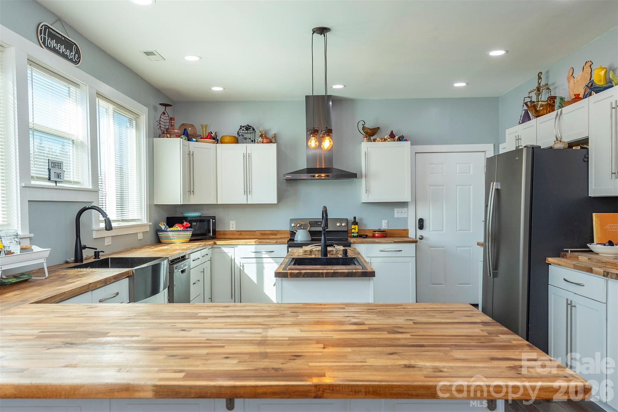 Single Family Residence at 622 Rutherford Drive, Nebo, photo 11 of 45