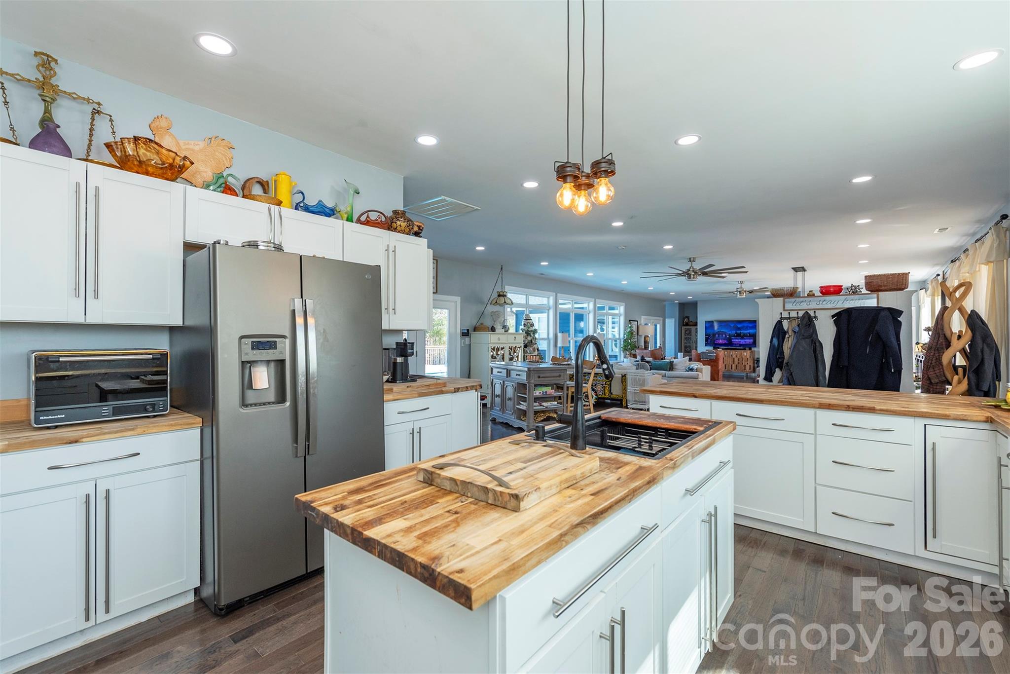Single Family Residence at 622 Rutherford Drive, Nebo, photo 14 of 45