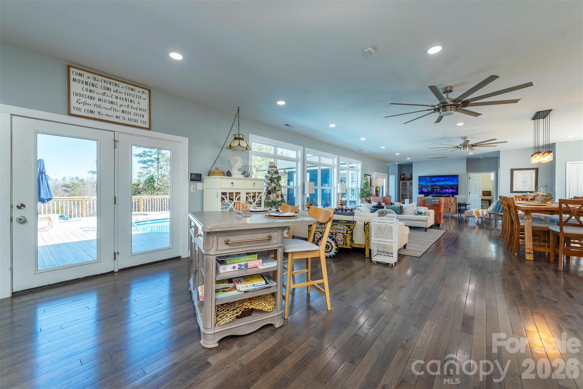 Single Family Residence at 622 Rutherford Drive, Nebo, photo 15 of 45