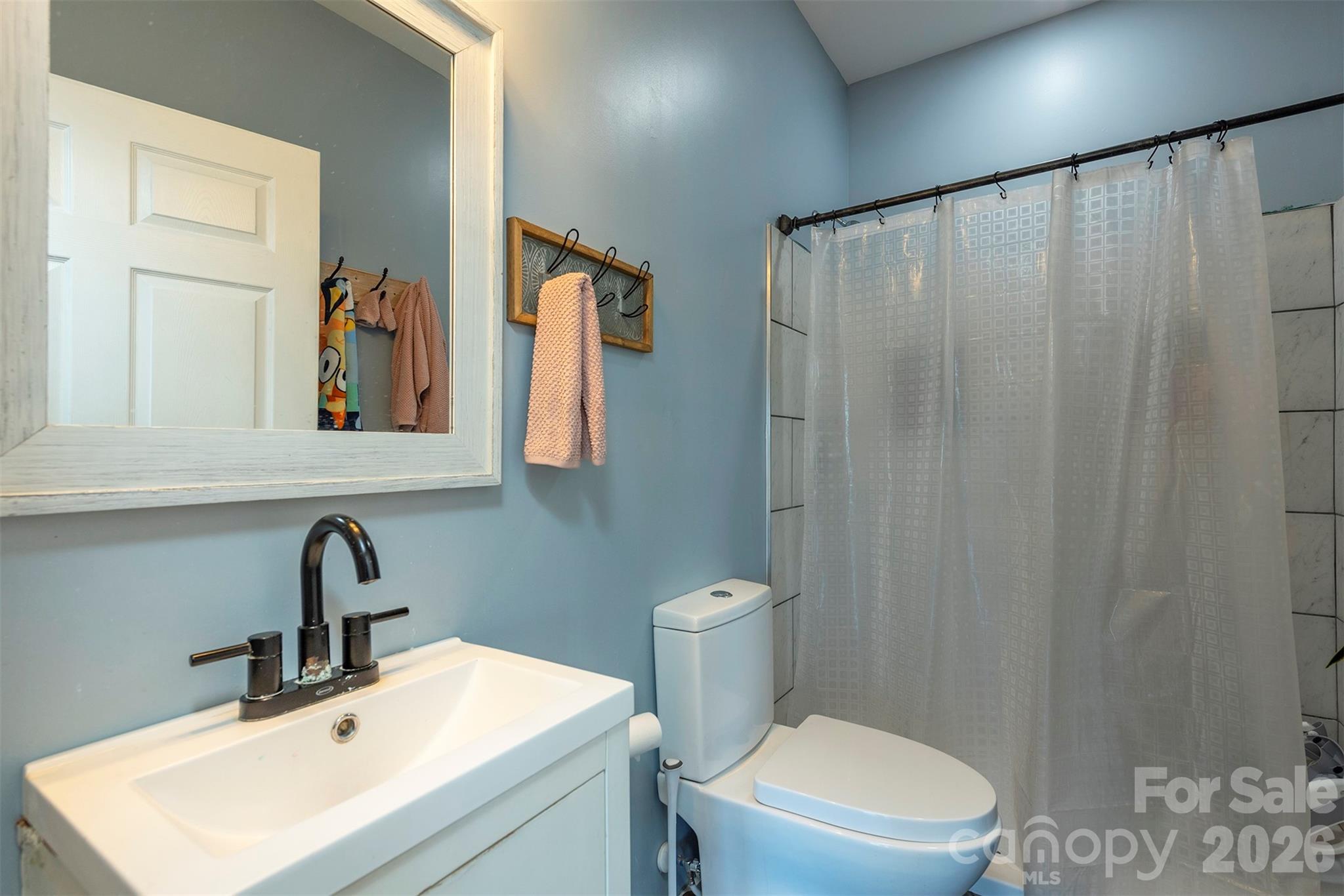 Single Family Residence at 622 Rutherford Drive, Nebo, photo 23 of 45