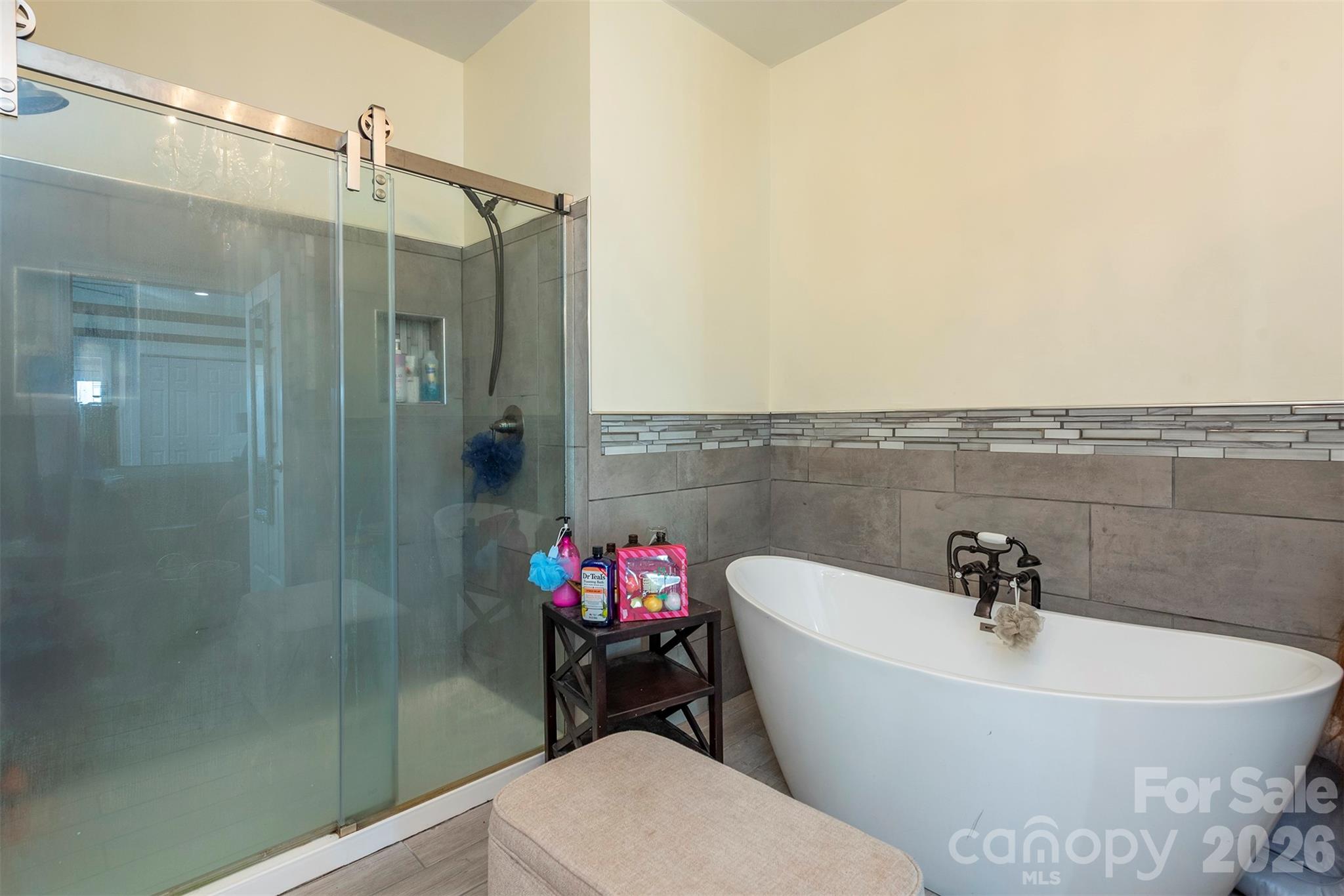 Single Family Residence at 622 Rutherford Drive, Nebo, photo 33 of 45