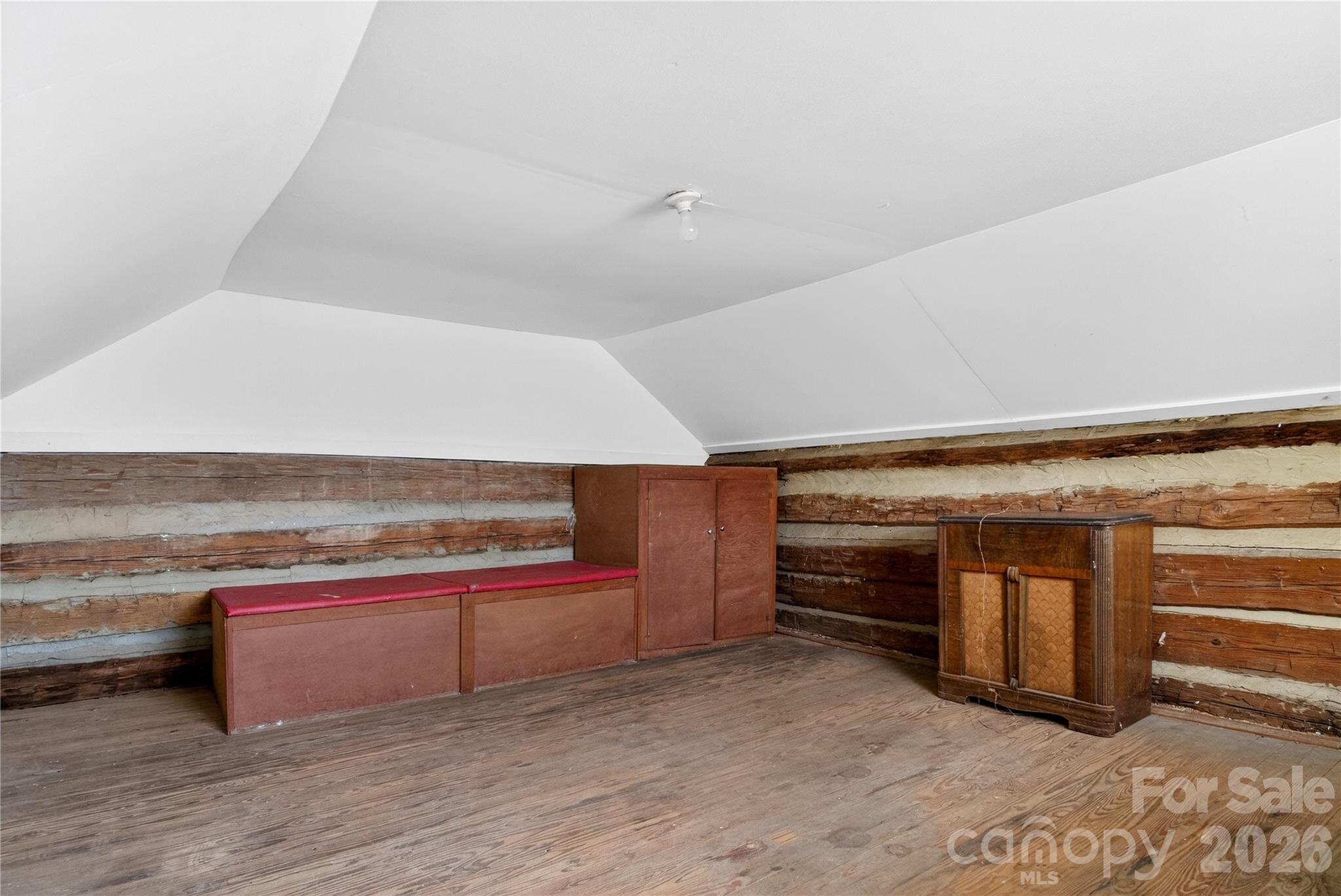 Loft of log home - 11124 Eastfield Road, Huntersville