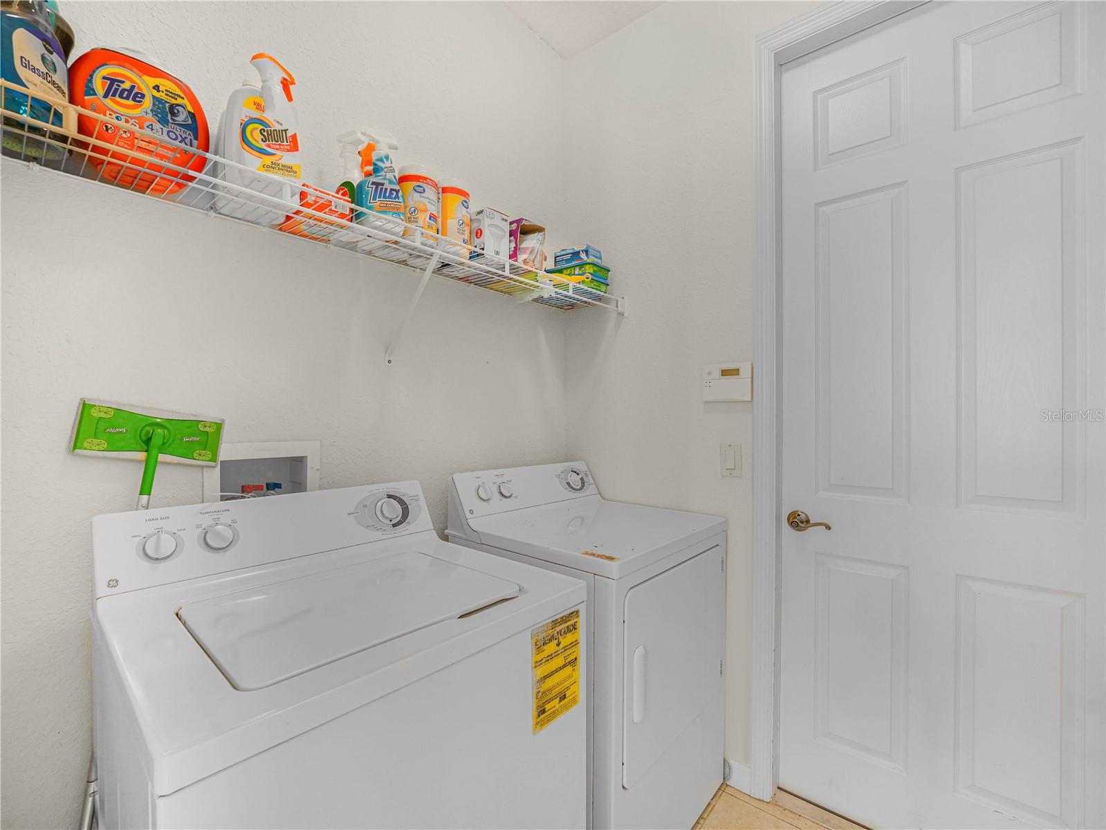 Washer/Dryer to Convey with the Sale - 5264 GREEN DR, WINTER HAVEN