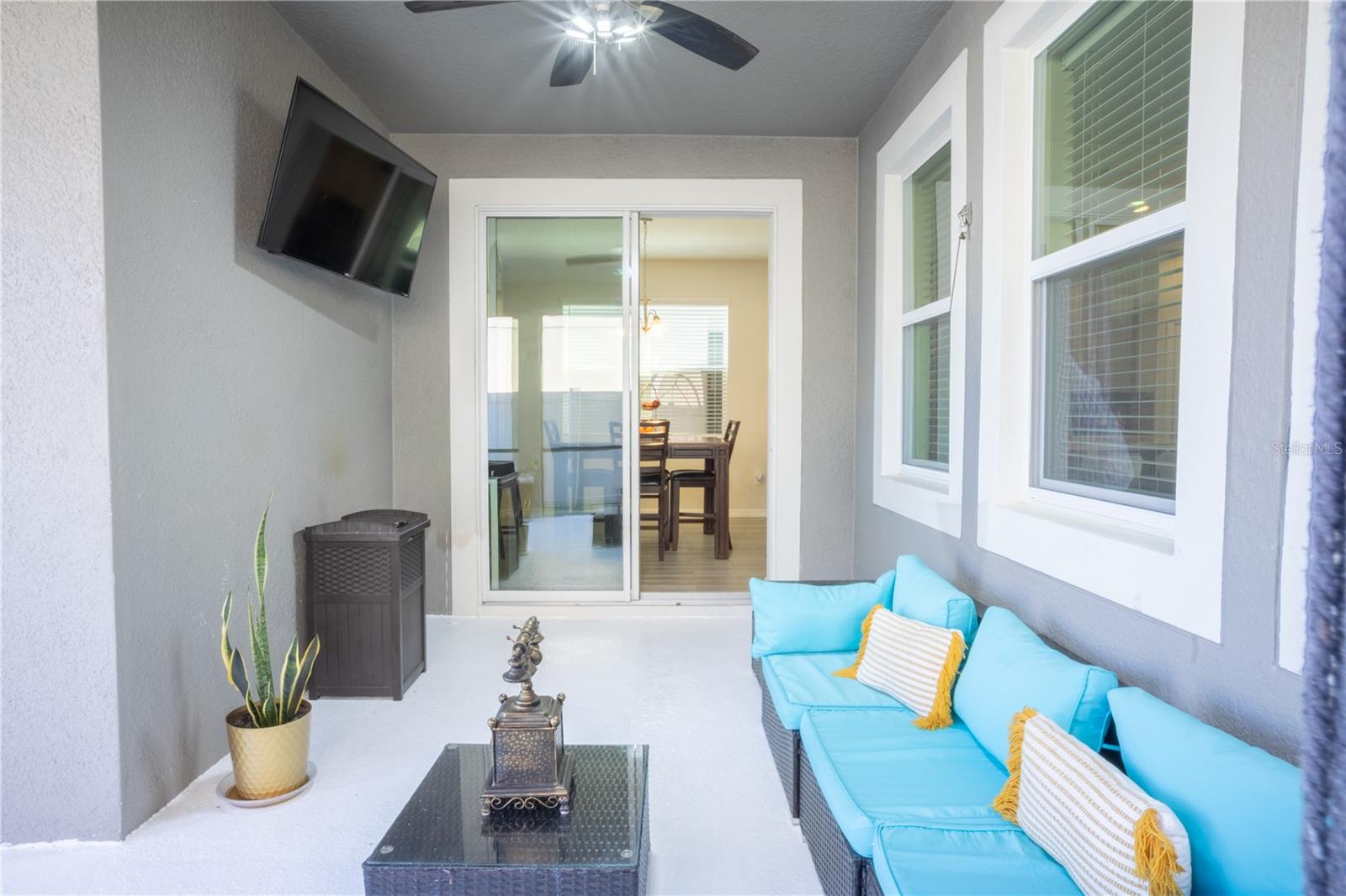 Single Family Residence at 16461 OLIVE HILL DR, WINTER GARDEN, photo 15 of 41
