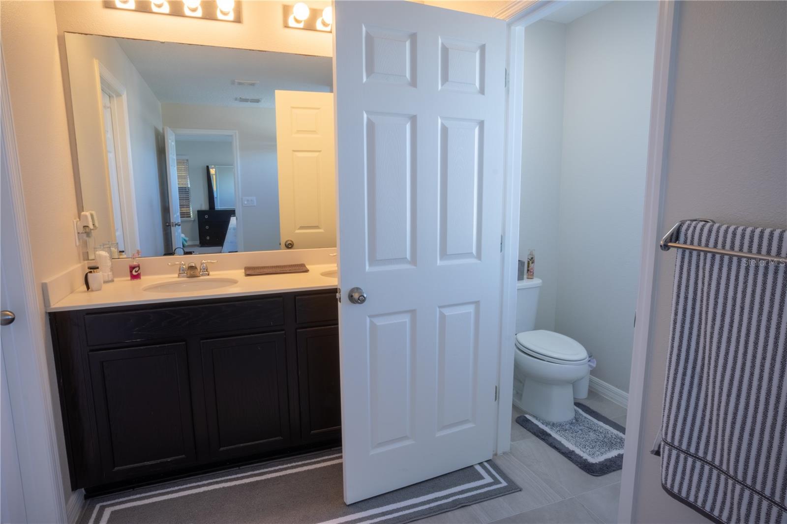 Single Family Residence at 16461 OLIVE HILL DR, WINTER GARDEN, photo 23 of 41