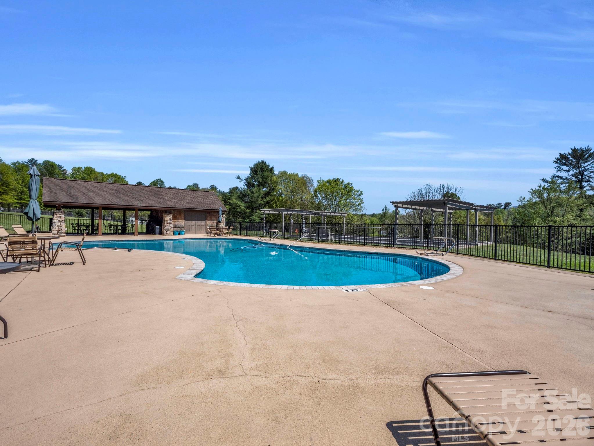 Outdoor pool - 142 Mountain Elder Lane, Hendersonville