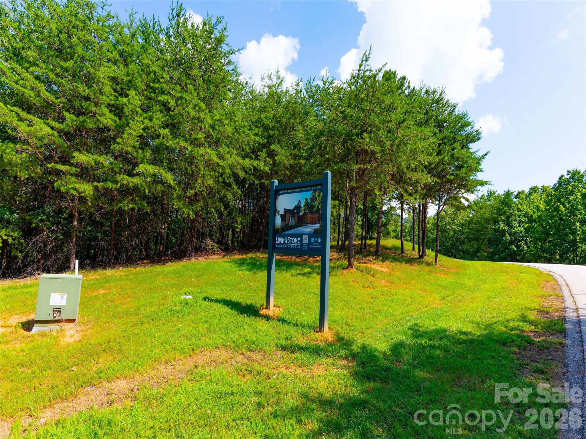 Single Family Residence at 40 Deep Gap Farm Road E, Mill Spring, photo 7 of 20