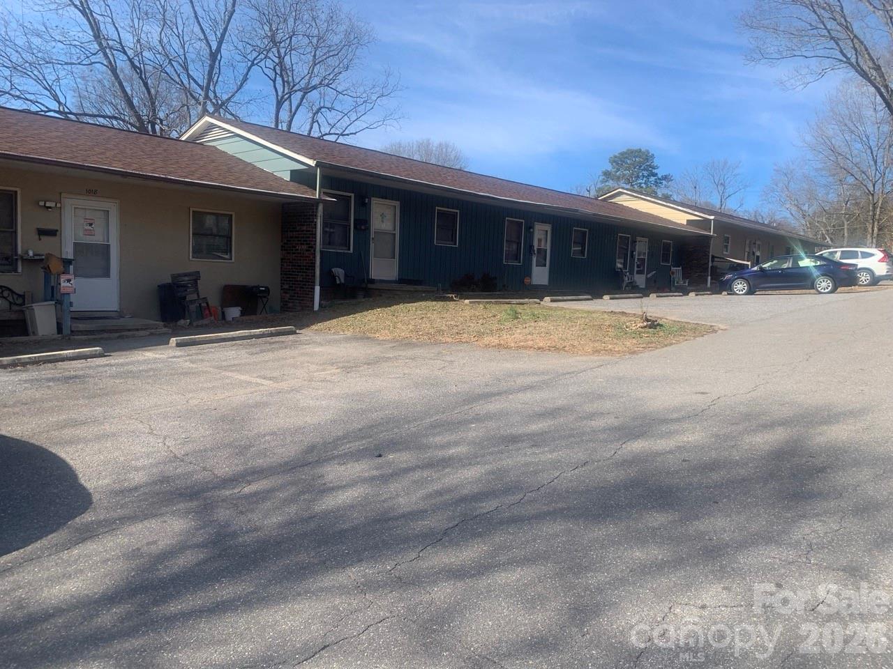 1006 3rd Street SE