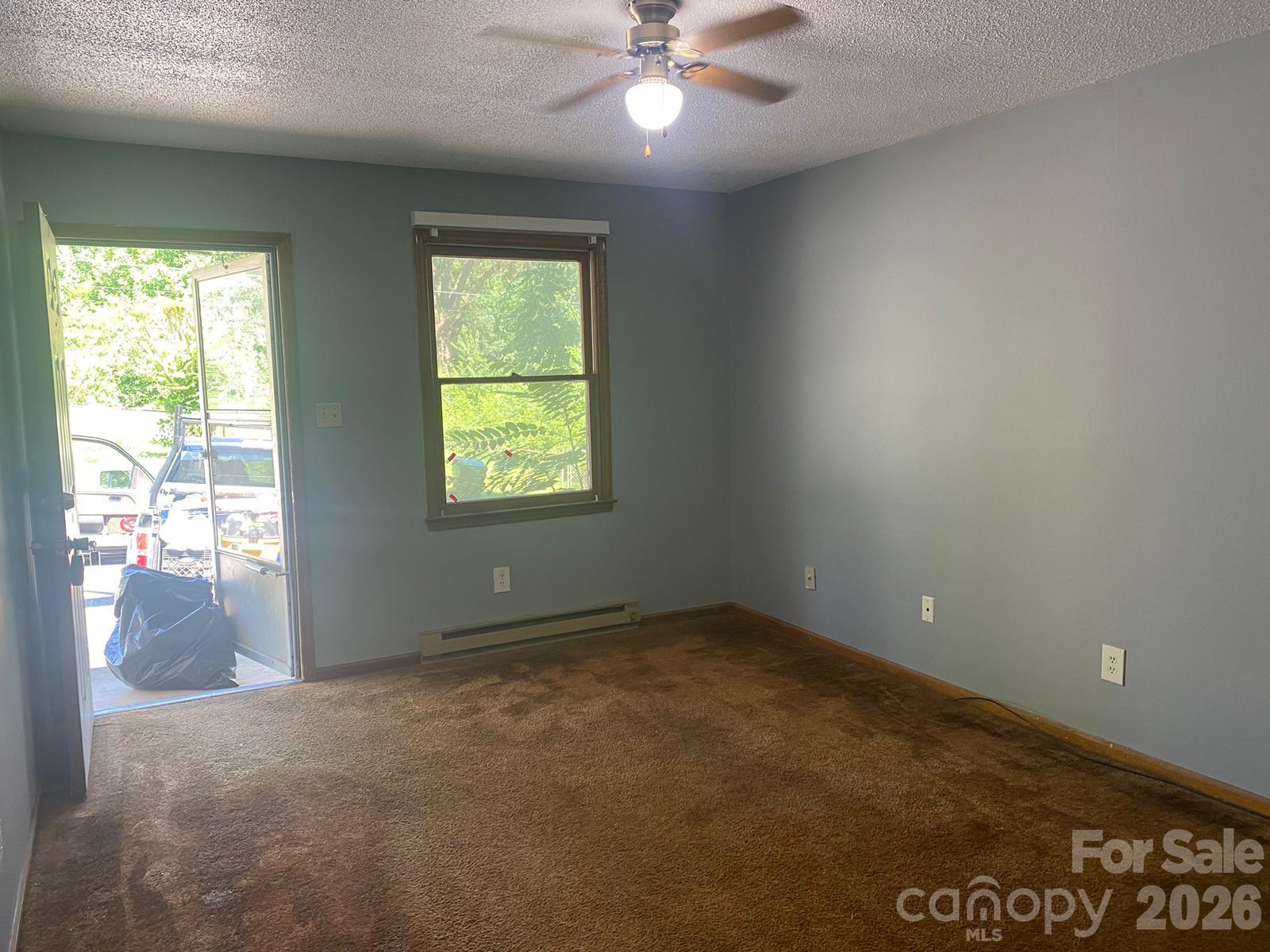 Apartment at 1006 3rd Street SE, Hickory, photo 12 of 22