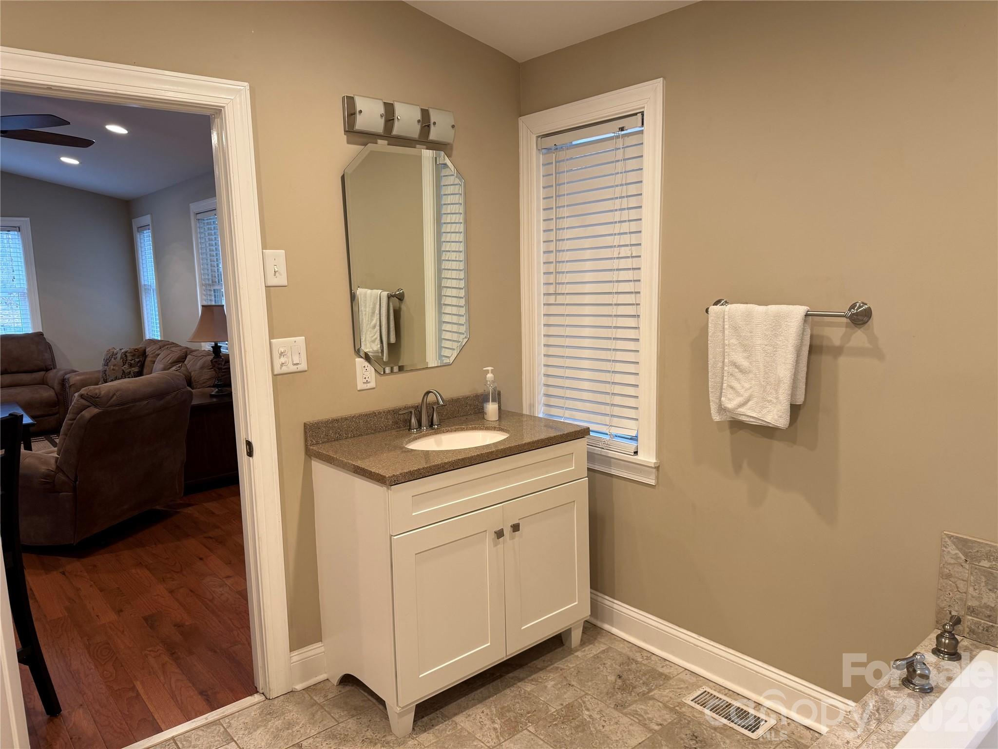 Single Family Residence at 110 Indian Harbor Circle, Mount Gilead, photo 23 of 26