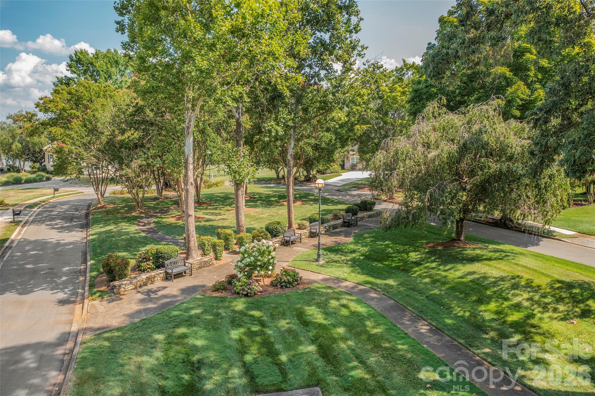 Park like setting in neighborhood - 3446 Governors Island Drive, Denver