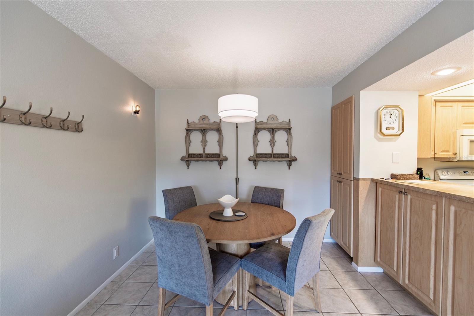 Dining Area - 19505 QUESADA AVE #AA105, PORT CHARLOTTE