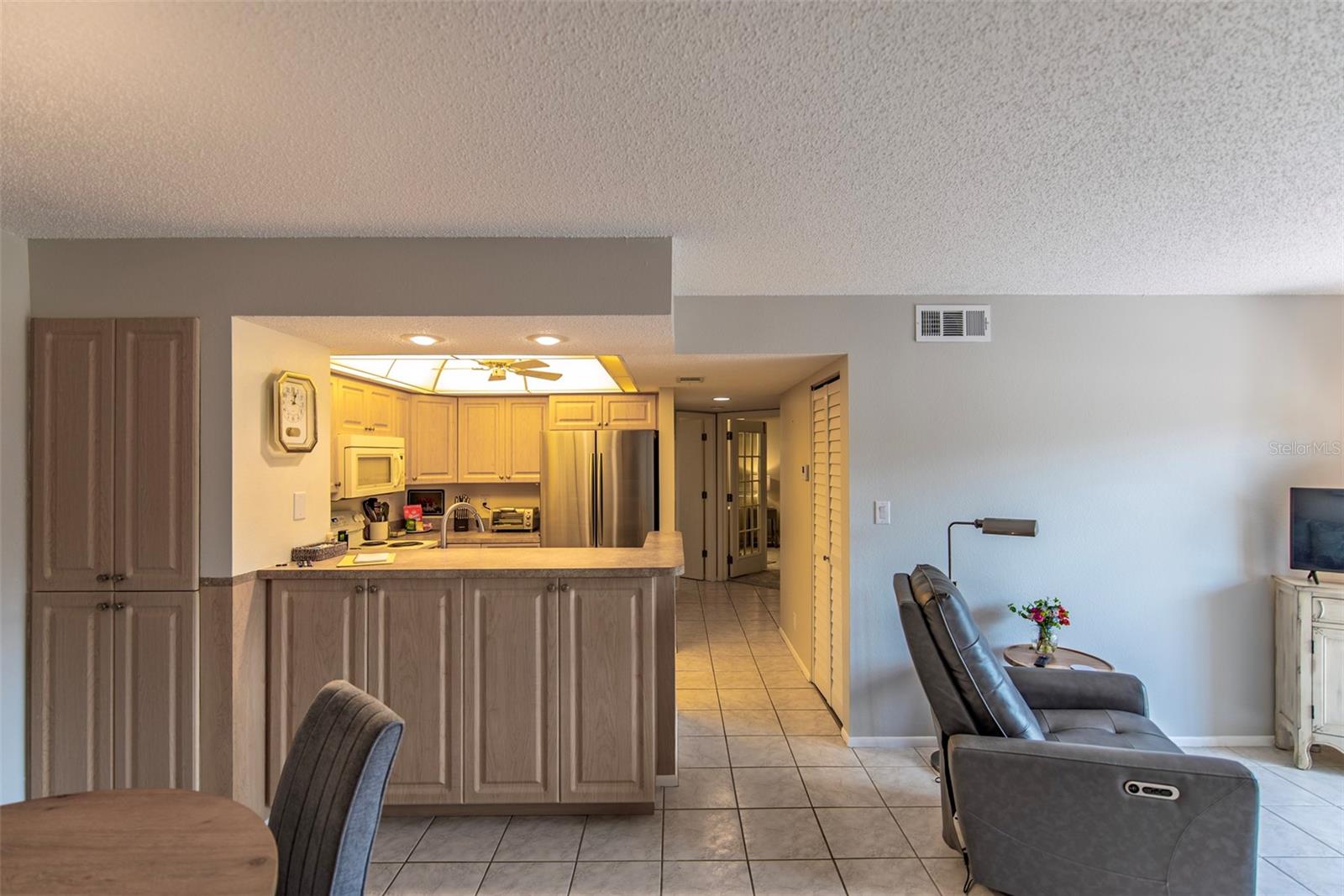 Living Area - 19505 QUESADA AVE #AA105, PORT CHARLOTTE