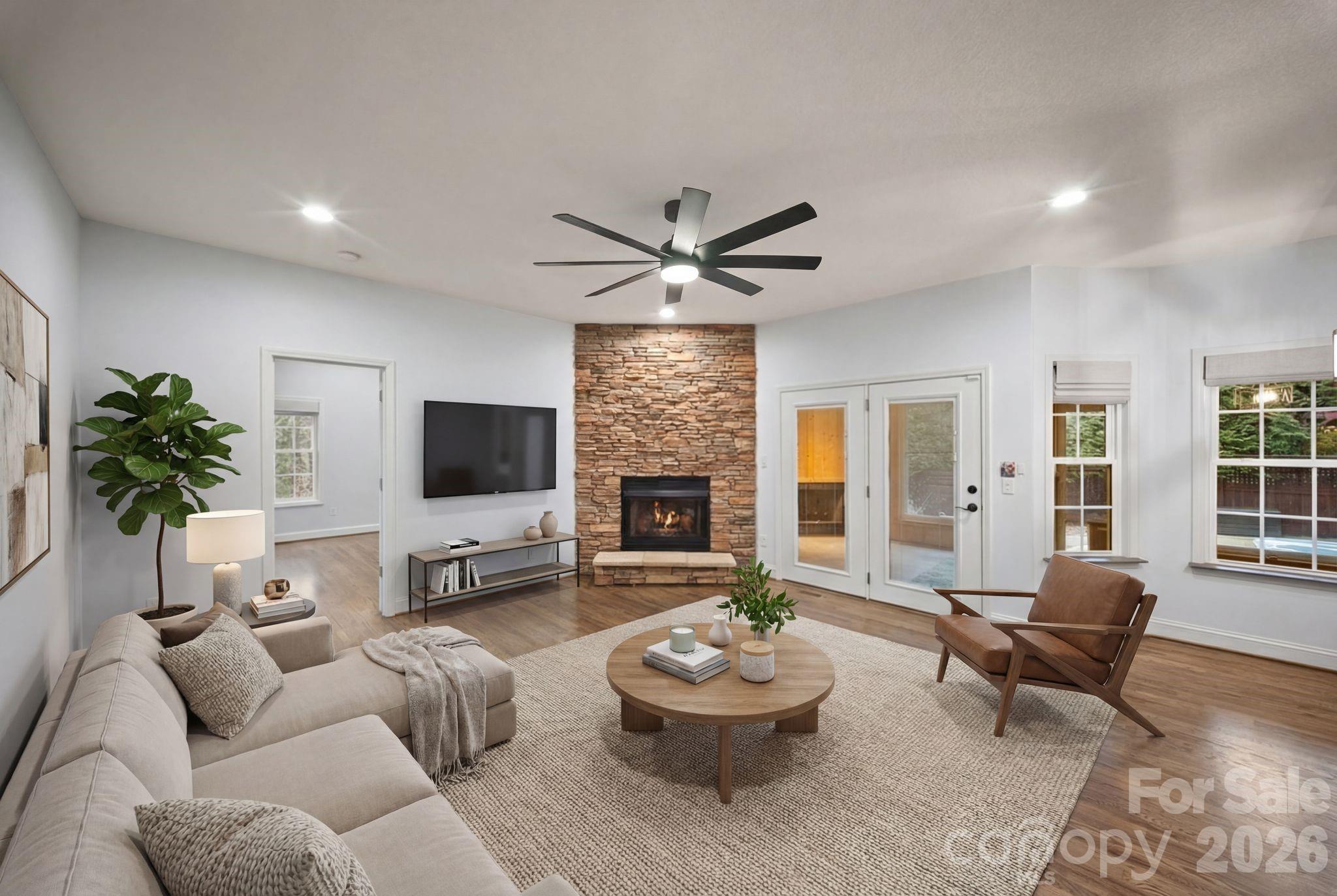 virtual staging - 21 Hope Road, Weaverville
