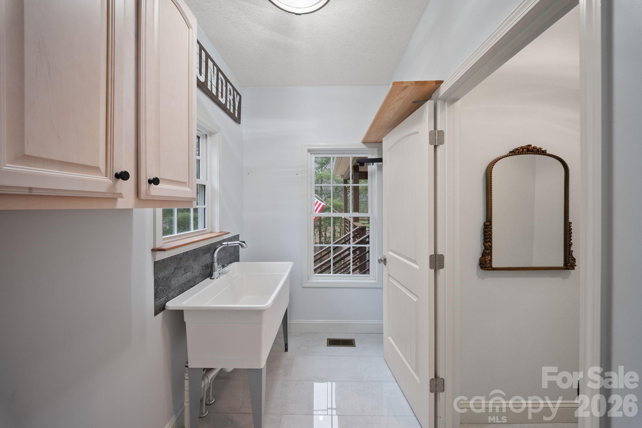 Single Family Residence at 21 Hope Road, Weaverville, photo 15 of 39