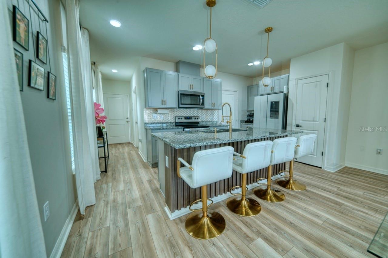 Townhouse at 1568 MIRABELLA CIR, DAVENPORT, photo 10 of 35