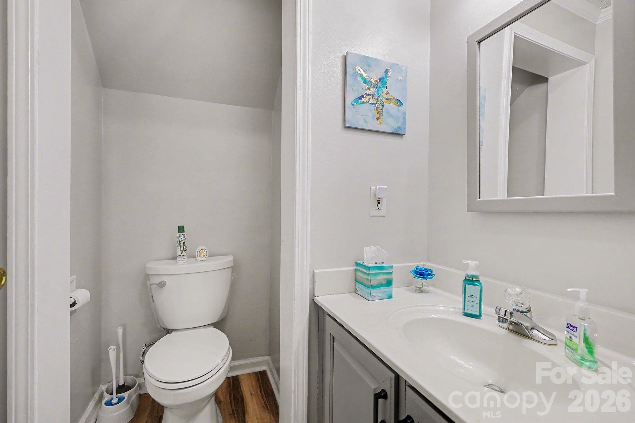 Single Family Residence at 2166 Statesville Highway, Mooresville, photo 6 of 19