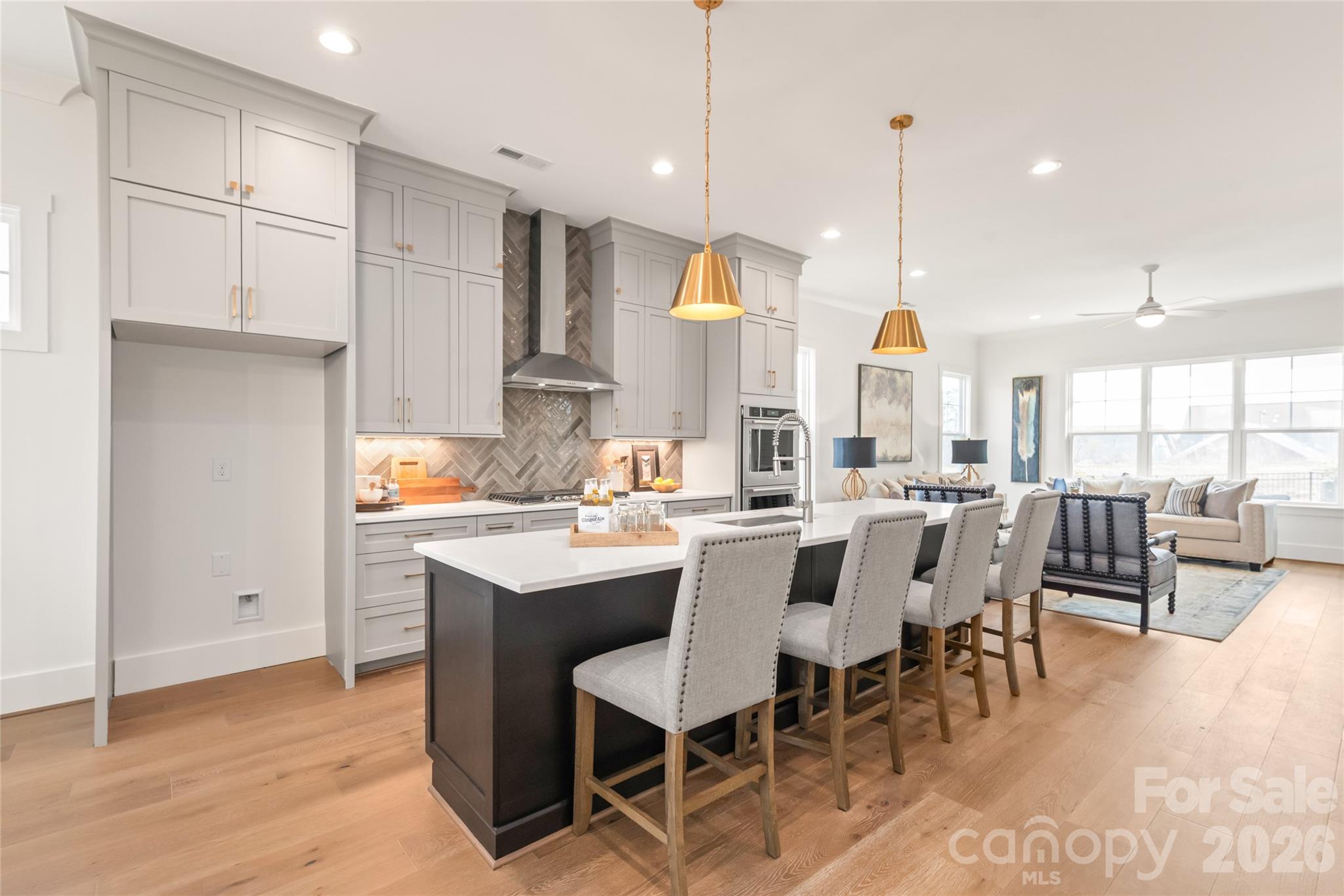 Single Family Residence at 19048 Newburg Hill Road, Davidson, photo 6 of 44