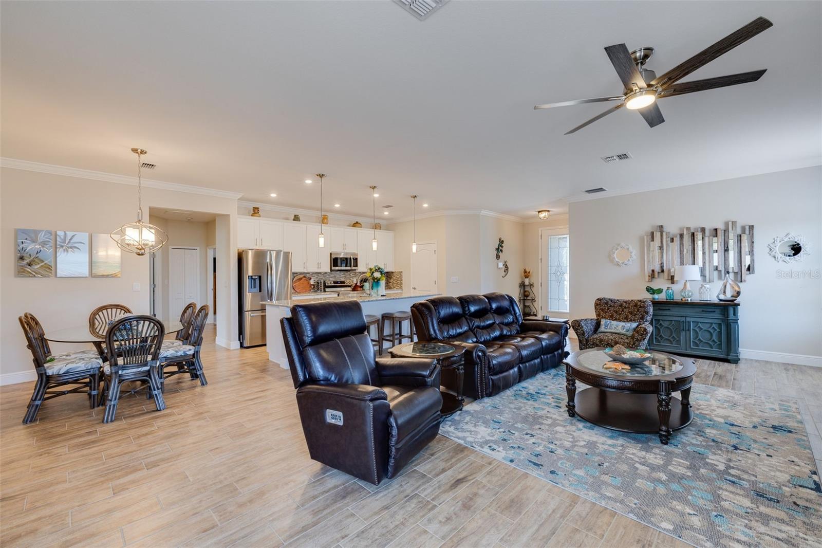 Single Family Residence at 25171 DOREDO DR, PUNTA GORDA, photo 6 of 36