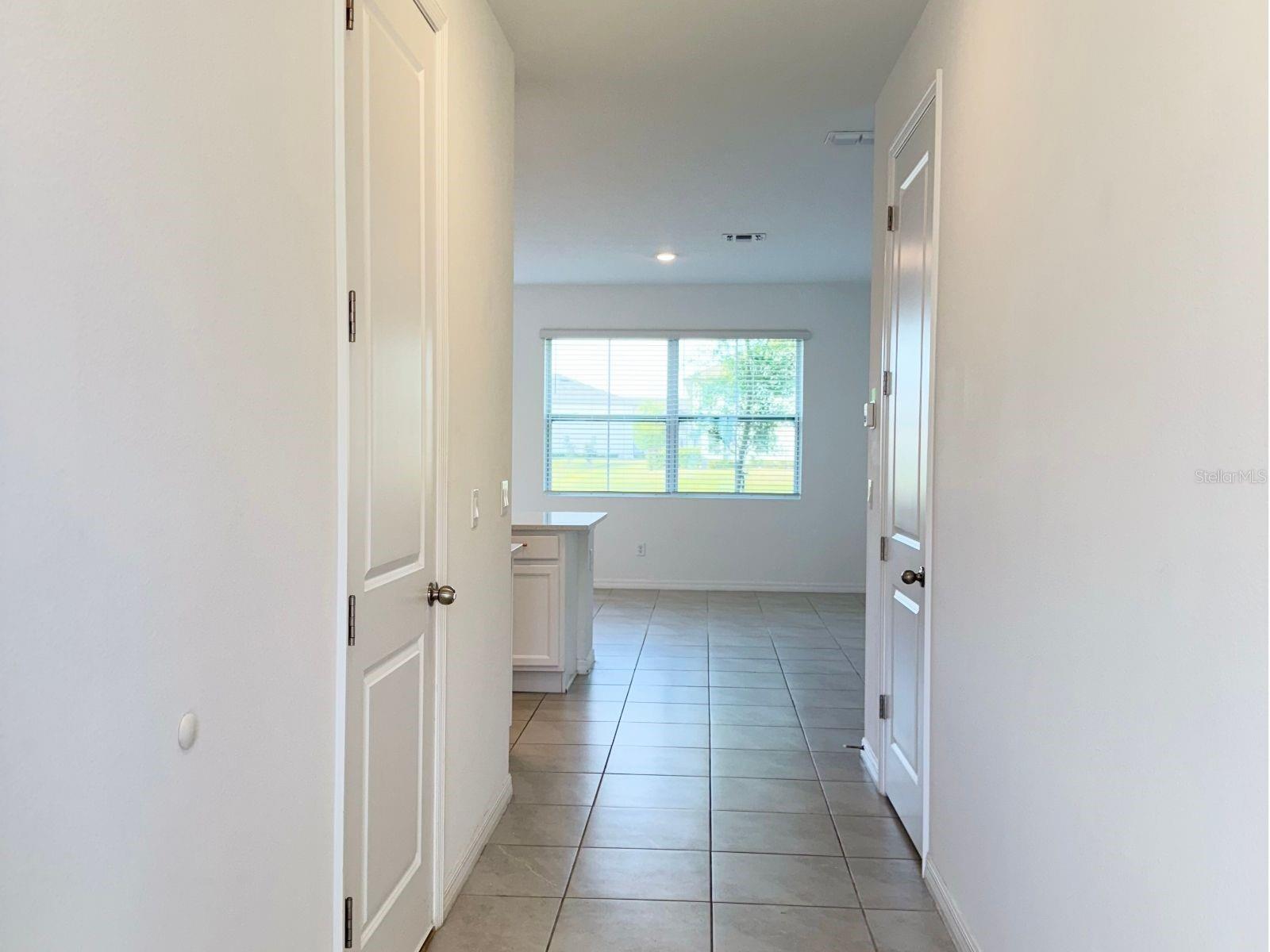 Townhouse at 1613 PELICAN DR, DAVENPORT, photo 4 of 26
