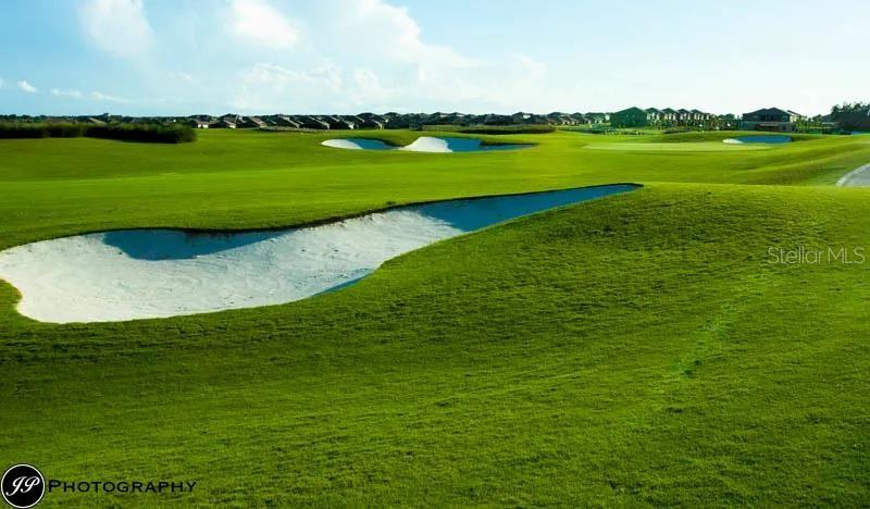 Semi-Private Golf Course - 1301 GLENEAGLES LN, DAVENPORT