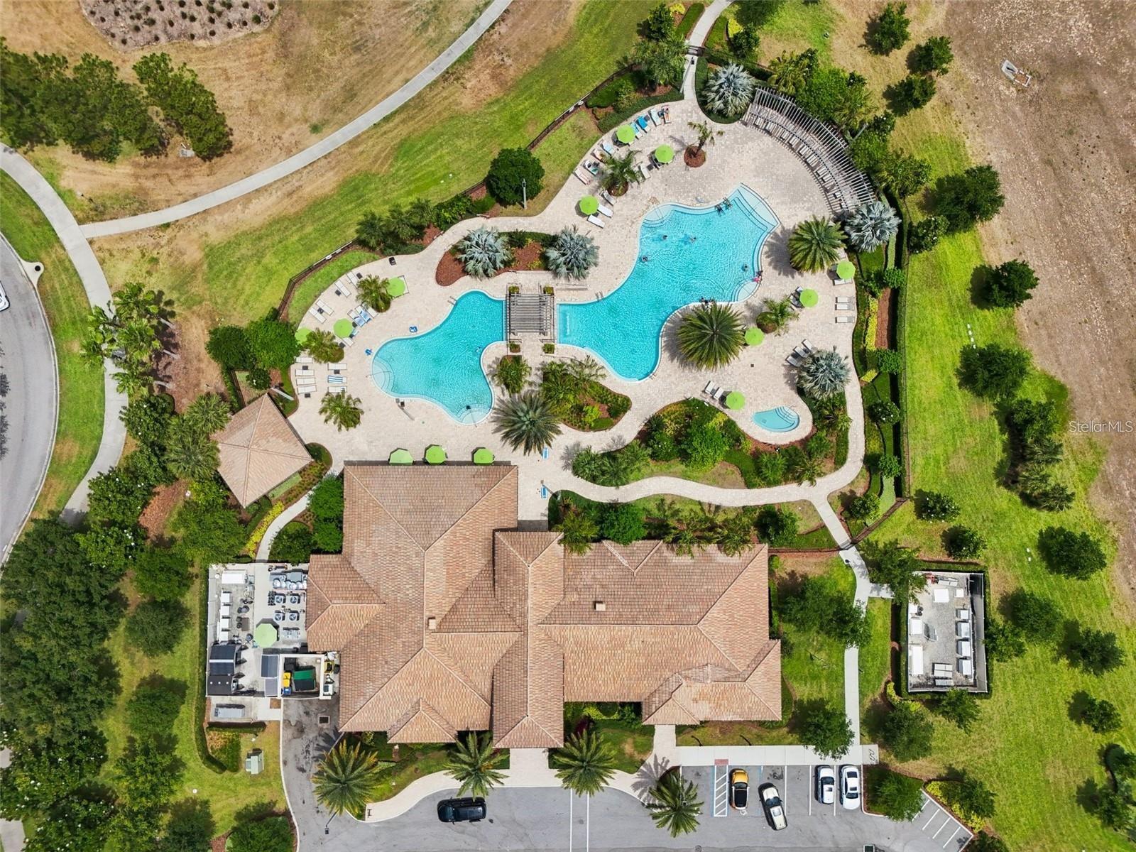 The Plaza - an exclusive clubhouse for Country Club owners - 1301 GLENEAGLES LN, DAVENPORT