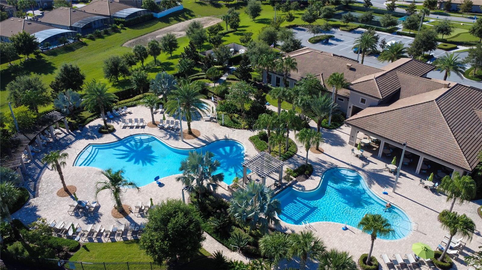 The Plaza - exclusive clubhouse, pools, sauna, gym, restaurant, and bar for owners in the County Club - 1301 GLENEAGLES LN, DAVENPORT