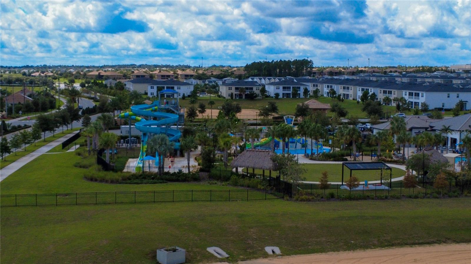 The Island pool, bar, and water park - 1301 GLENEAGLES LN, DAVENPORT