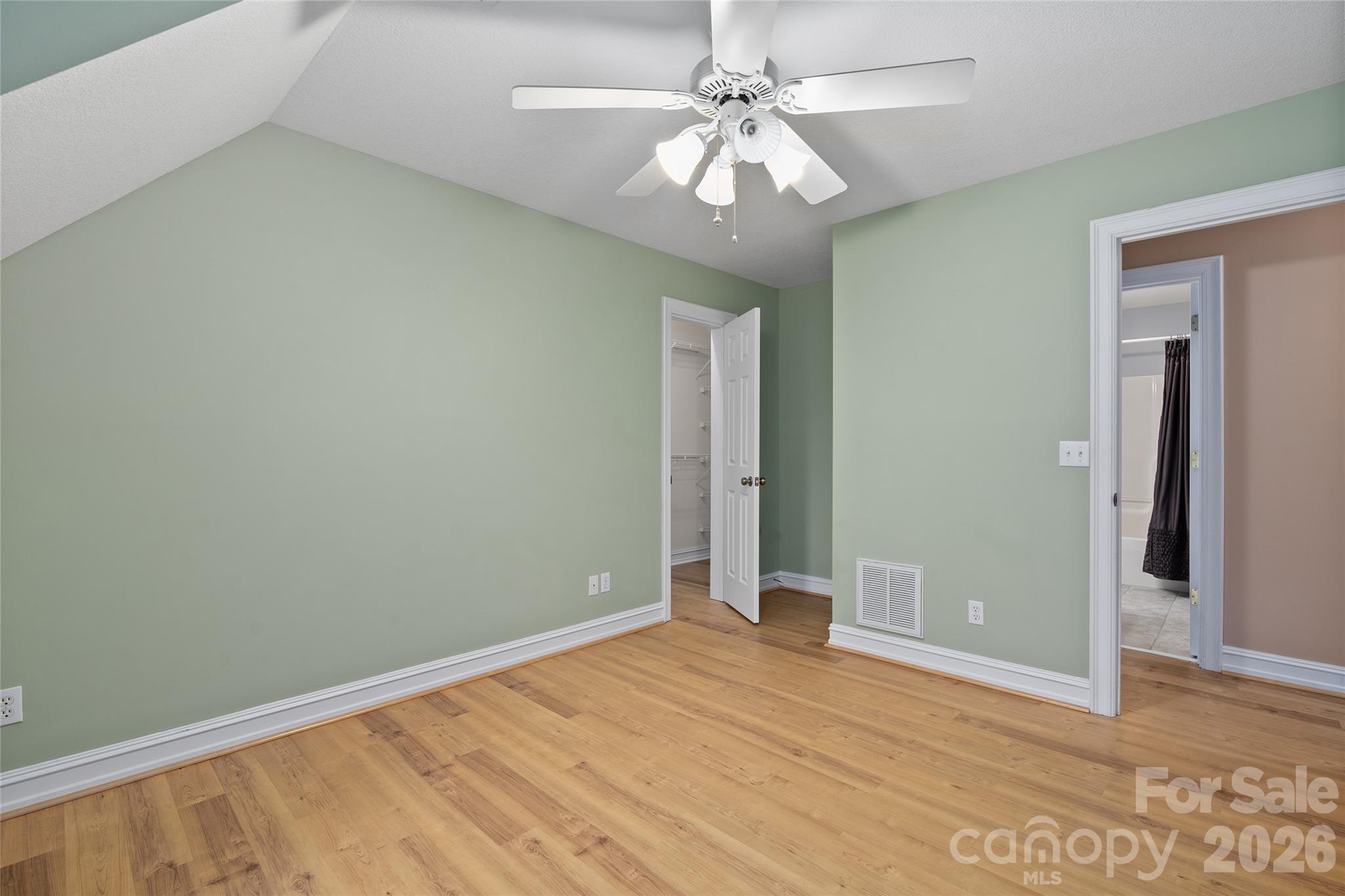 Single Family Residence at 23 Clear Vista Drive, Asheville, photo 24 of 41