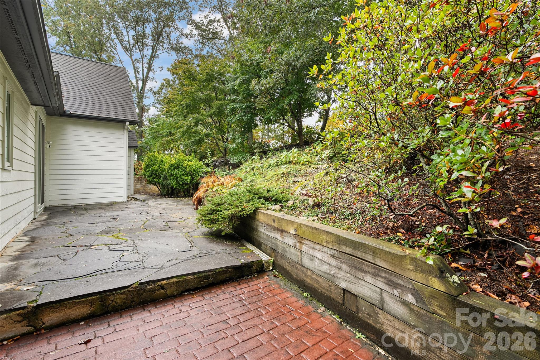 Single Family Residence at 23 Clear Vista Drive, Asheville, photo 39 of 41