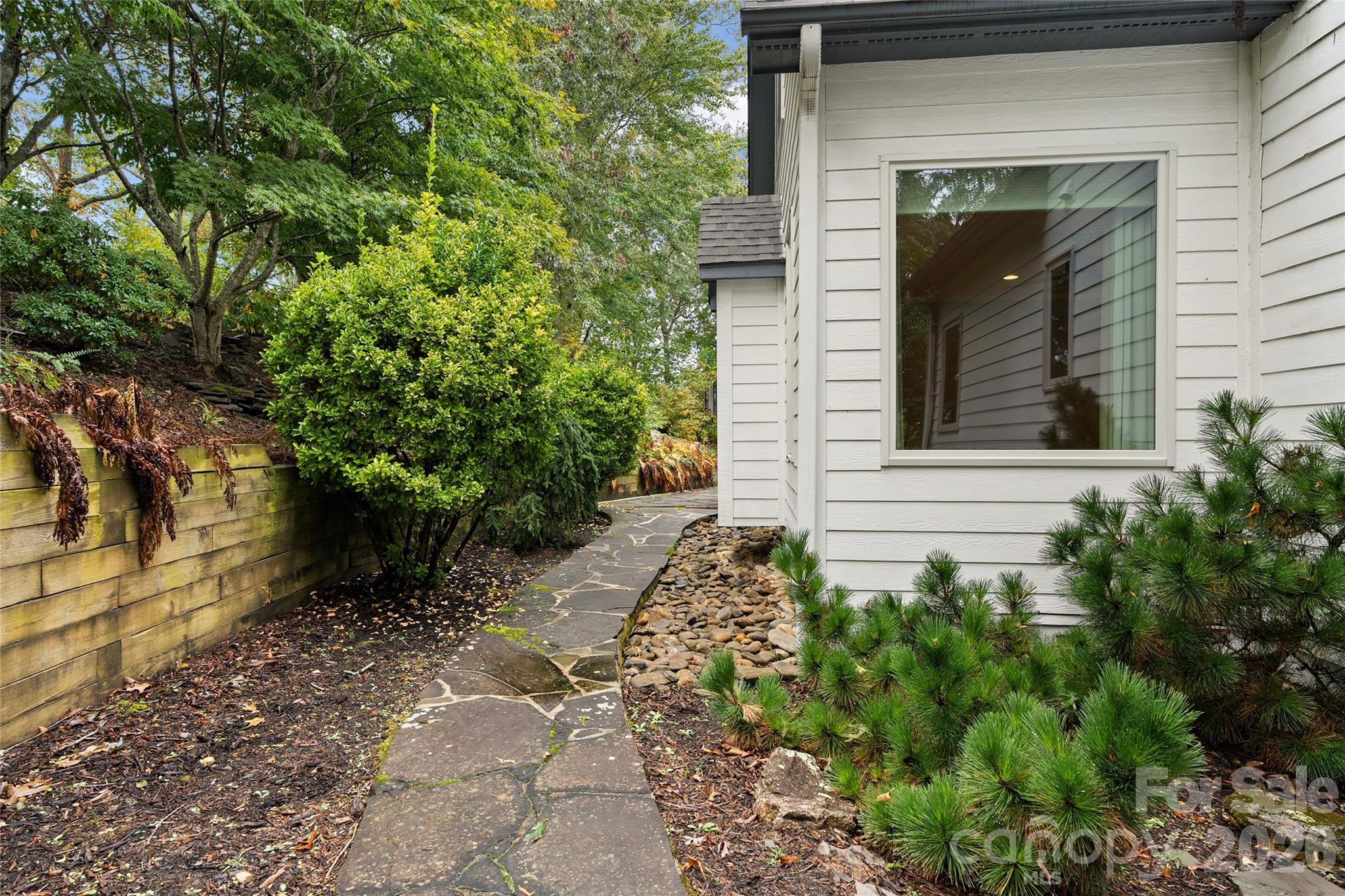 Single Family Residence at 23 Clear Vista Drive, Asheville, photo 40 of 41