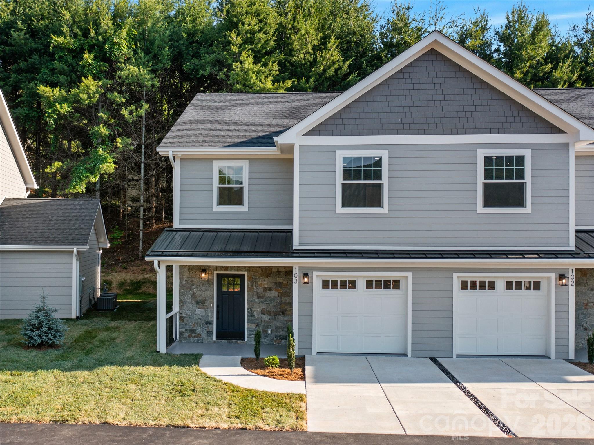 Townhouse at 100 Red Twig Lane, Burnsville, photo 7 of 45