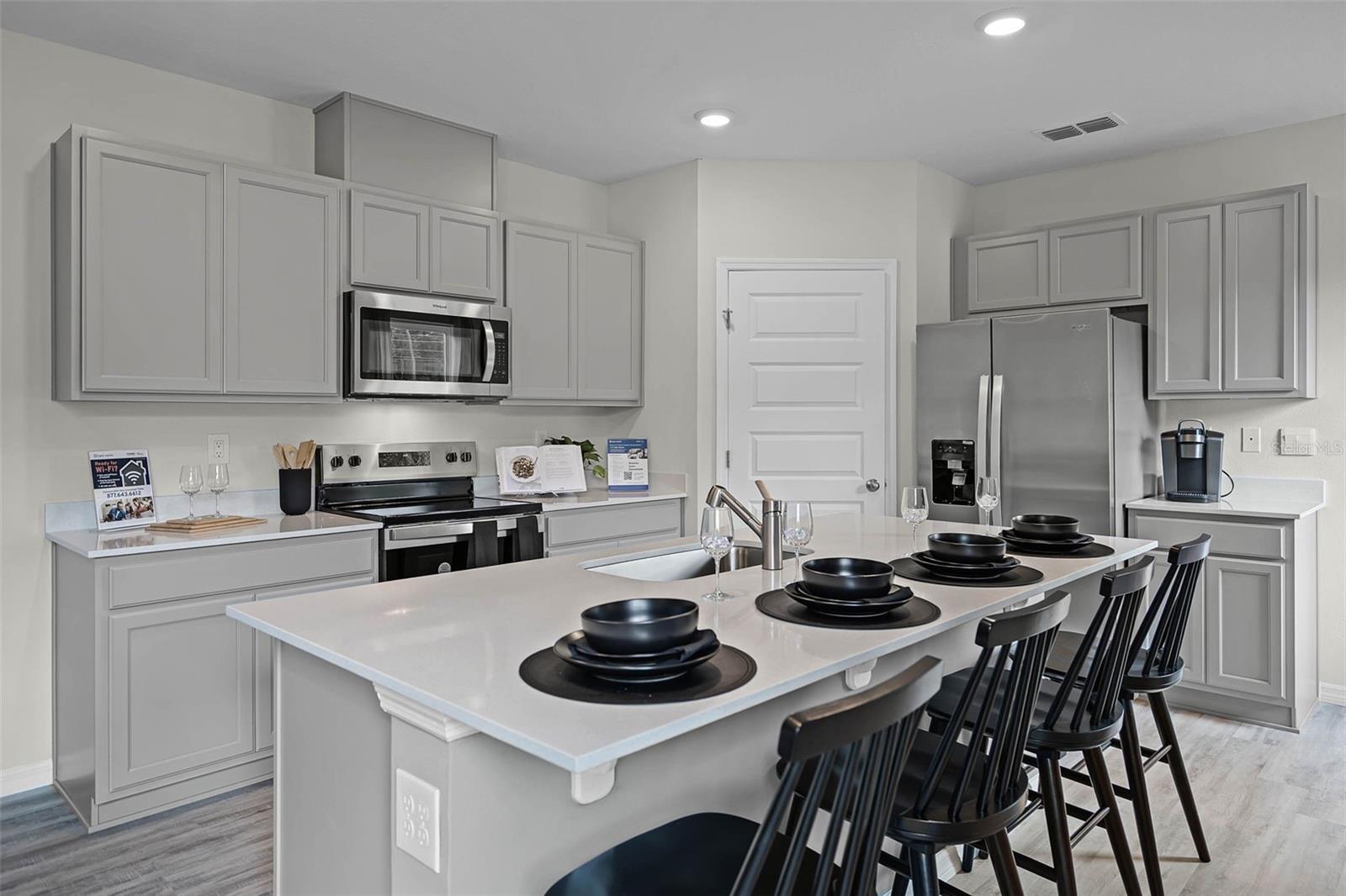 Single Family Residence at 3310 WHITE INDIGO RD, WINTER HAVEN, photo 6 of 30
