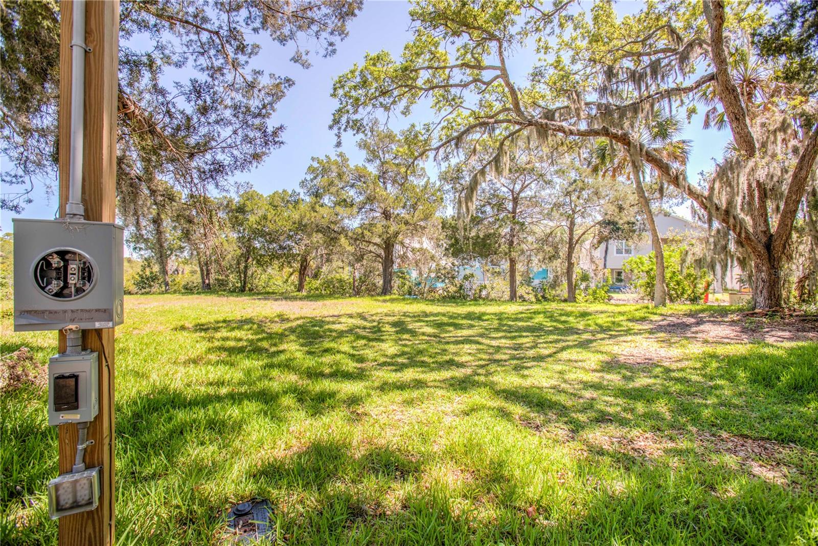 5274 MILLER BAYOU DR