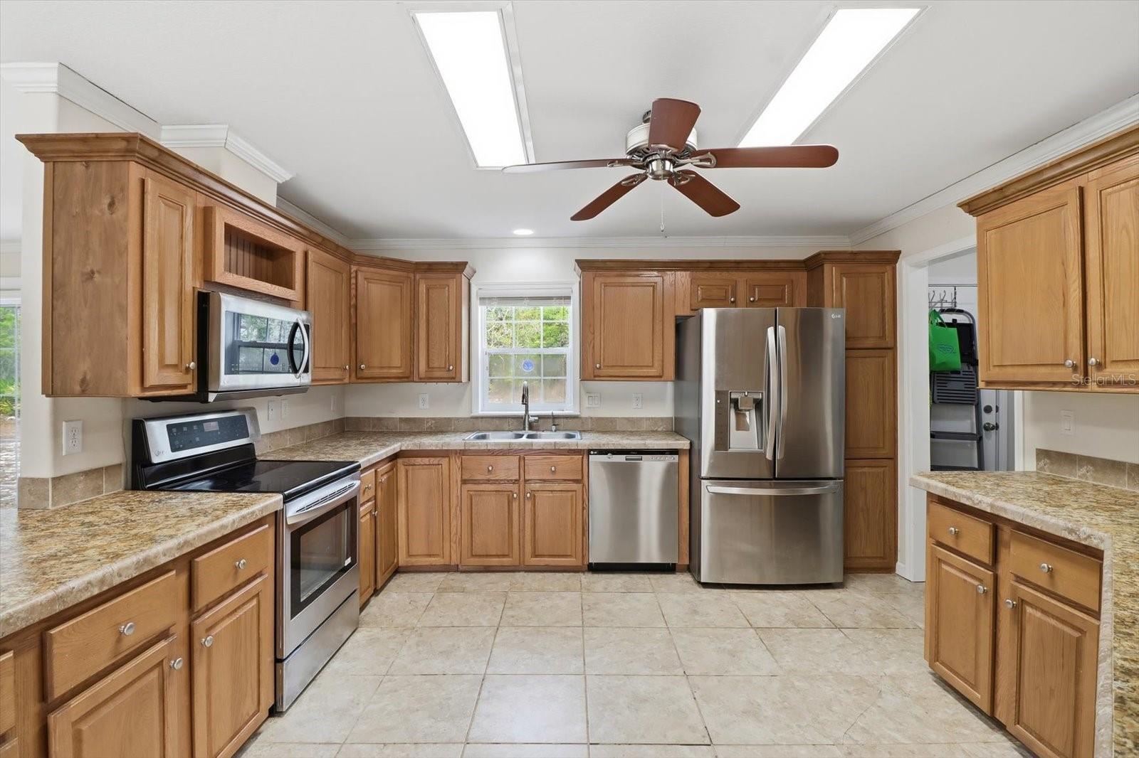 Modular Home at 7545 N DAMASCUS AVE, DUNNELLON, photo 12 of 45
