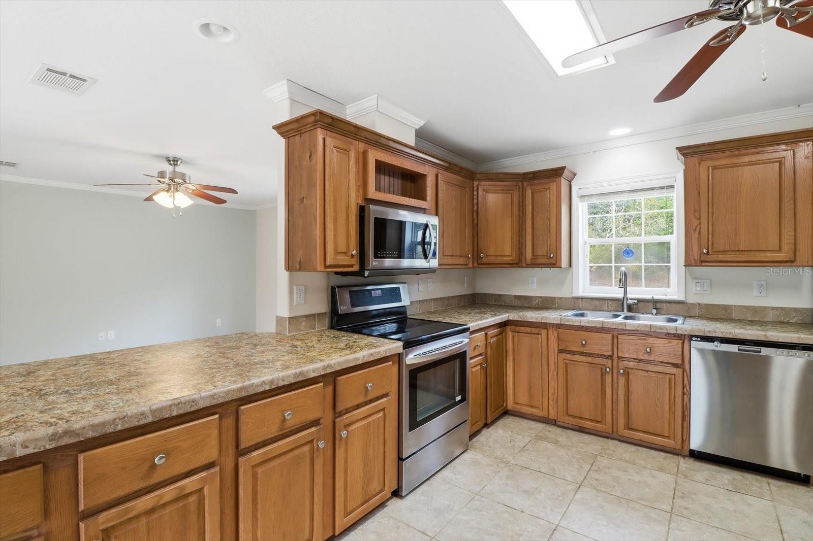 Modular Home at 7545 N DAMASCUS AVE, DUNNELLON, photo 14 of 45