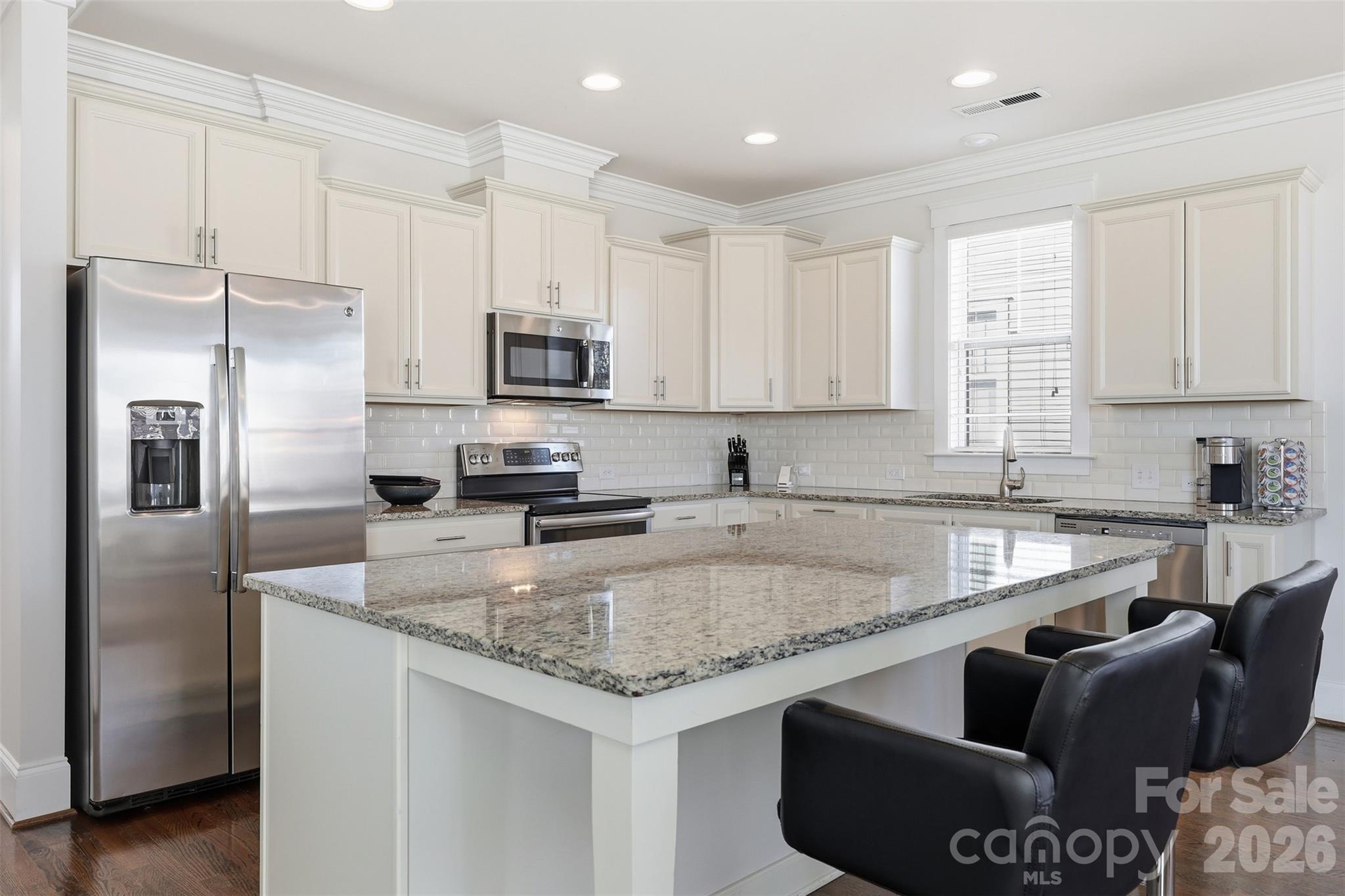 Single Family Residence at 309 Mariemont Way, Rock Hill, photo 11 of 48