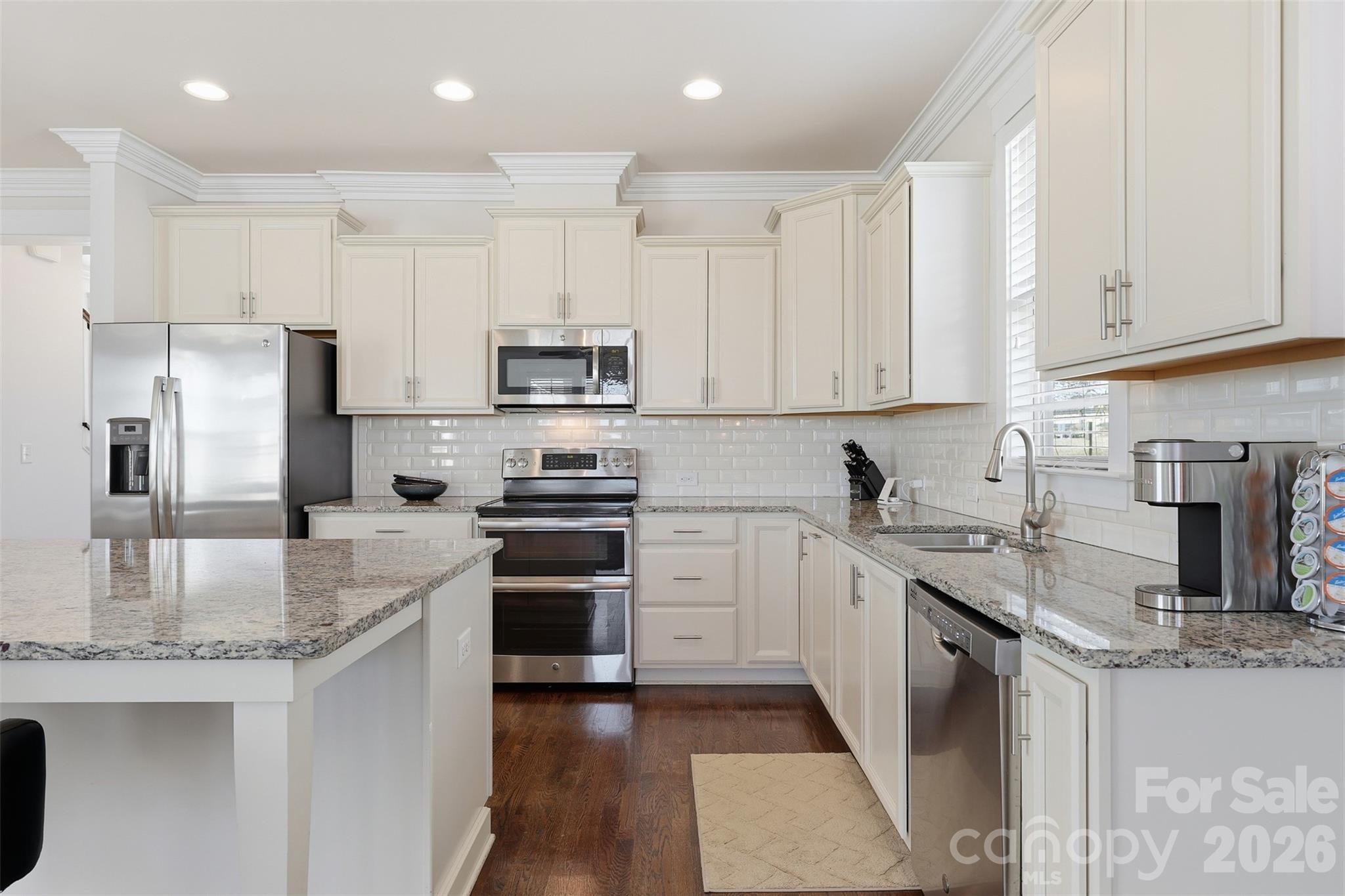 Single Family Residence at 309 Mariemont Way, Rock Hill, photo 13 of 48
