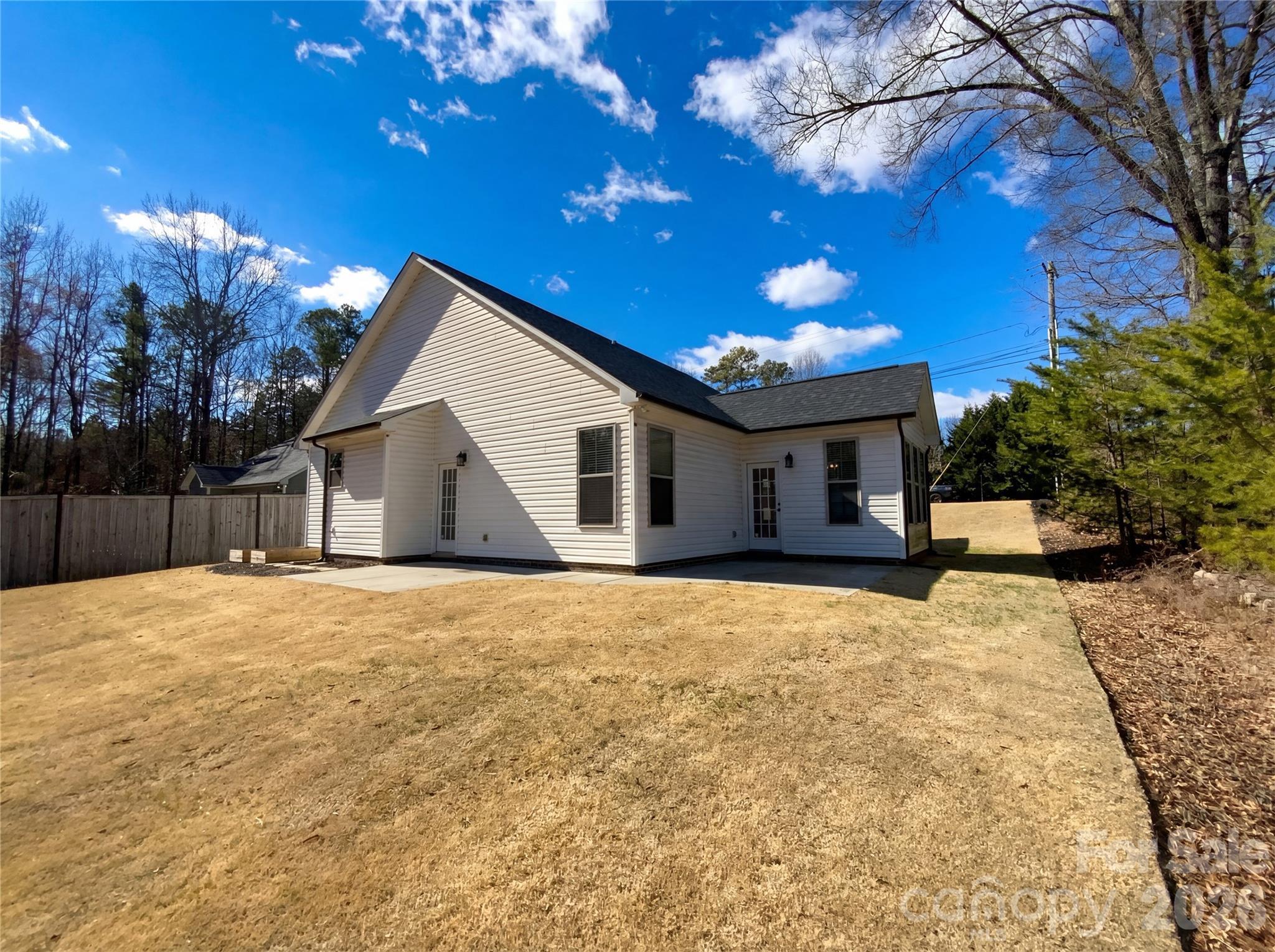 Single Family Residence at 429 Old Speedway Drive NW, Concord, photo 5 of 14