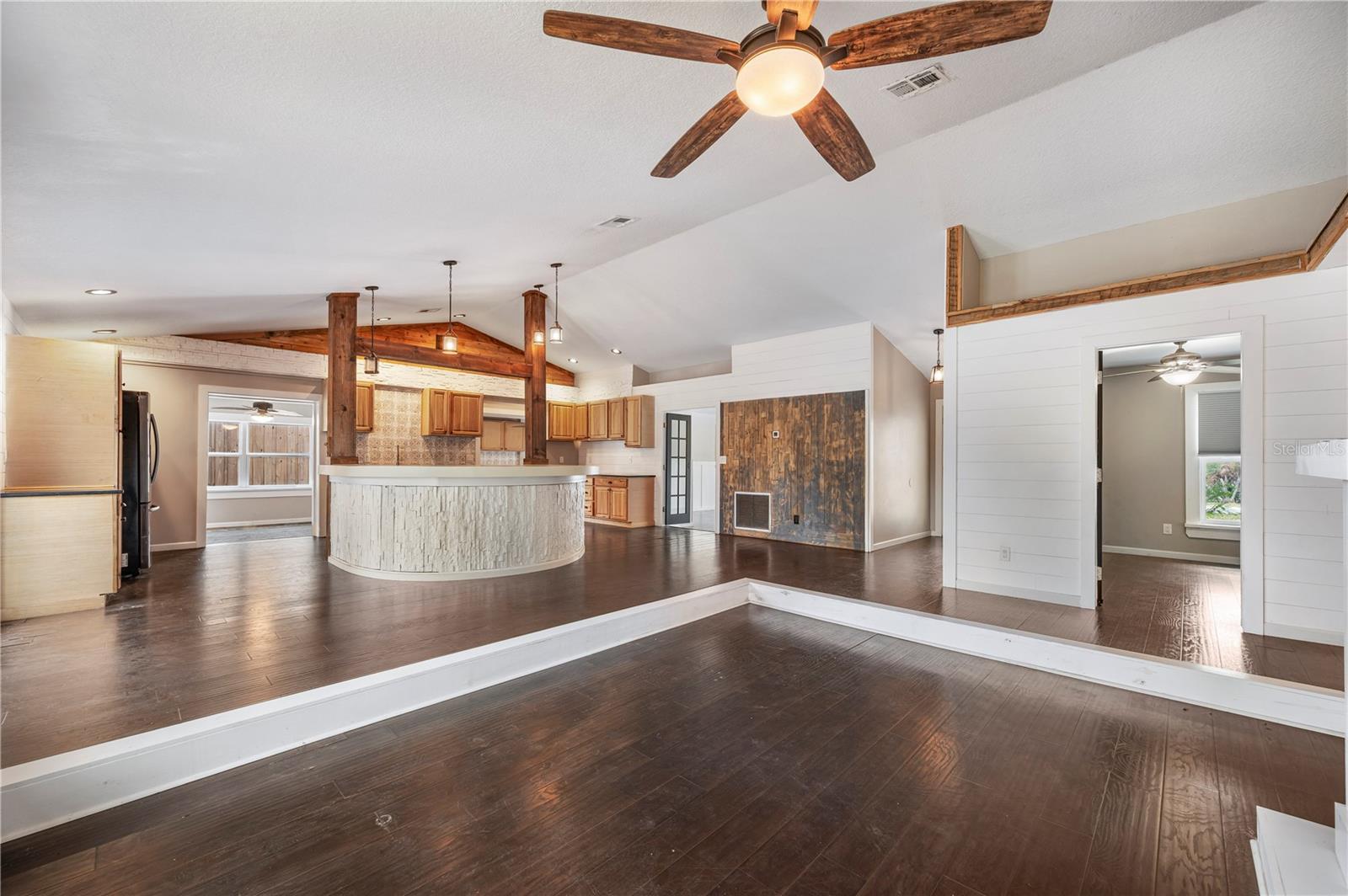 Single Family Residence at 132 ALACHUA DR, WINTER HAVEN, photo 6 of 43