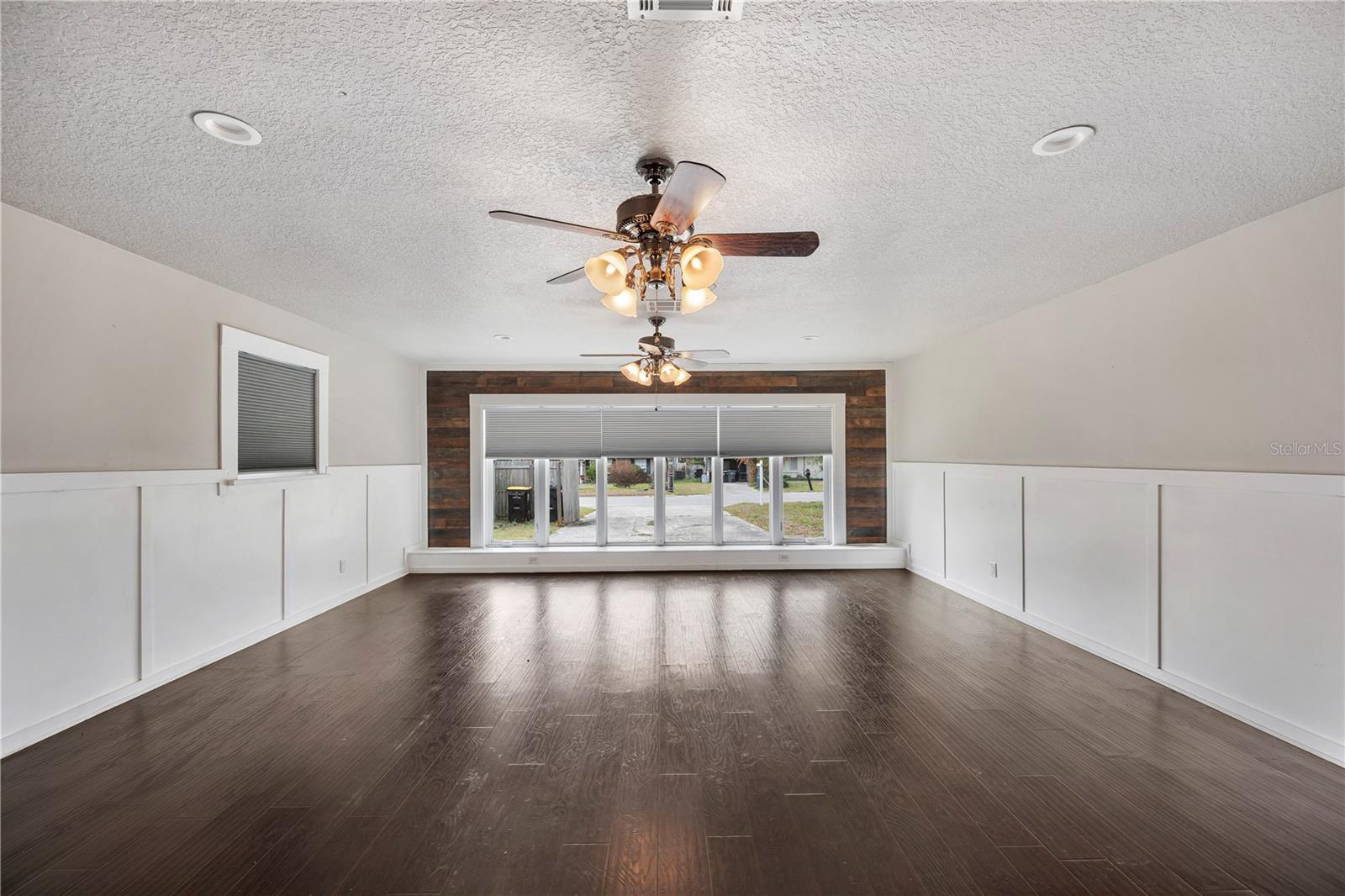 Single Family Residence at 132 ALACHUA DR, WINTER HAVEN, photo 8 of 43