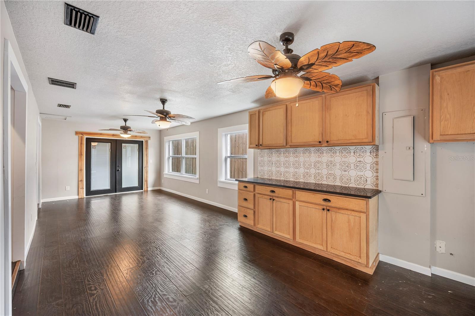 Single Family Residence at 132 ALACHUA DR, WINTER HAVEN, photo 19 of 43
