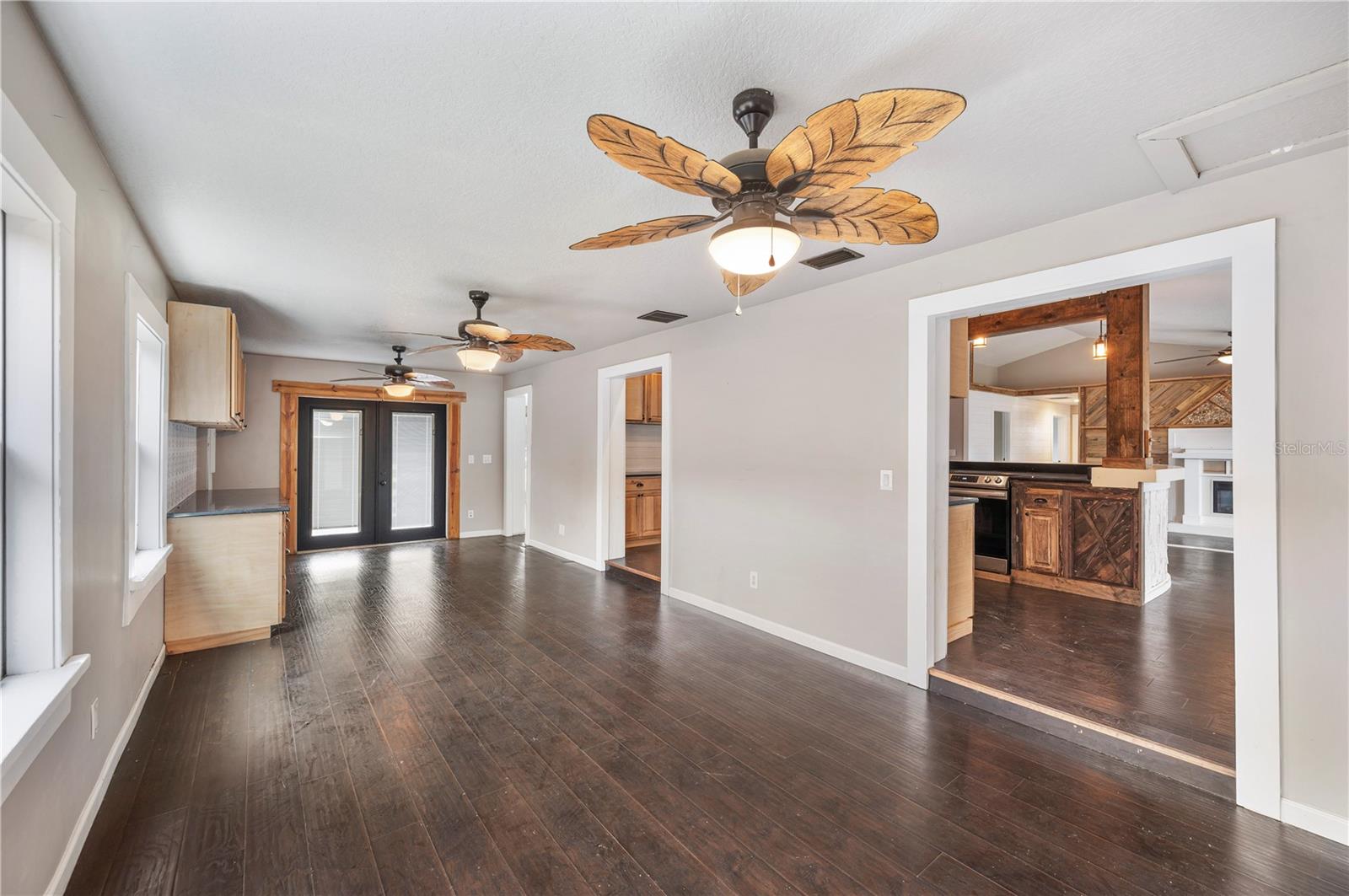 Single Family Residence at 132 ALACHUA DR, WINTER HAVEN, photo 20 of 43
